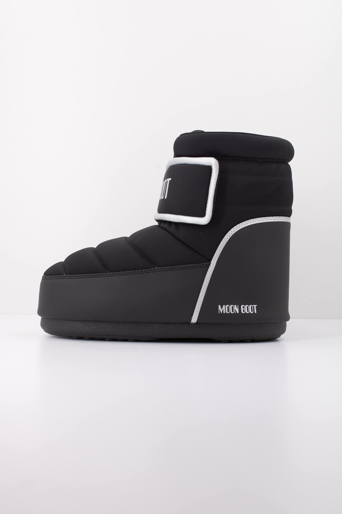 MOON BOOT ICON STRAP 14099400 001 en color NEGRO (1)