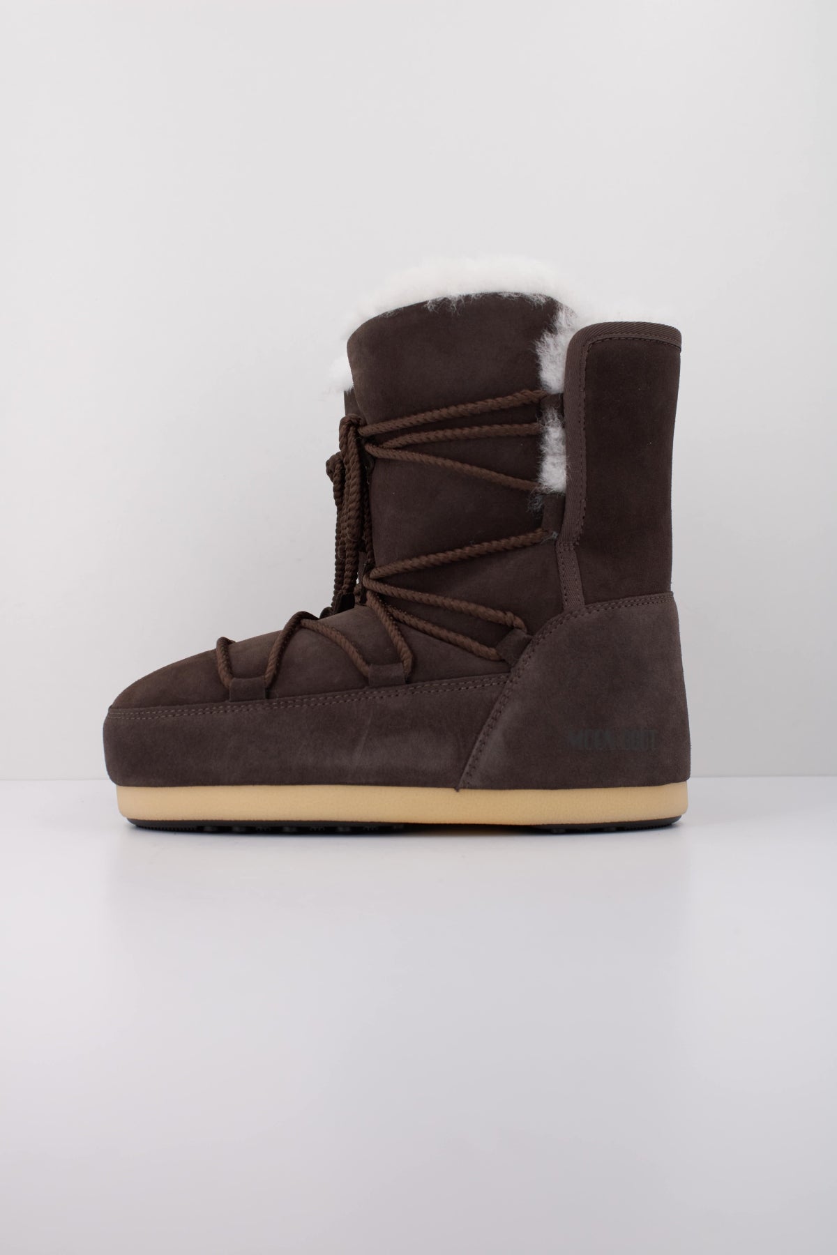 MOON BOOT EVX BOOT SUEDE SHEARLING 14700500 010 en color MARRON (1)