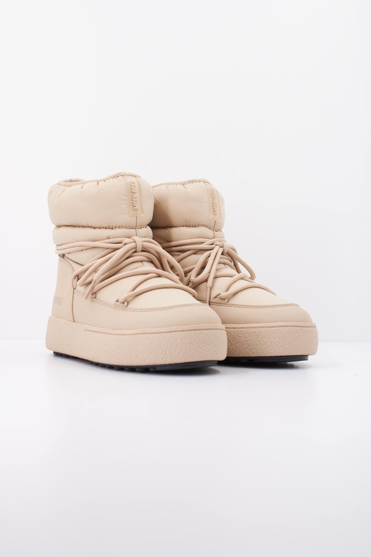 MOON BOOT LTRACK LOW NYLON WP 24500800 034 en color BEIS (2)