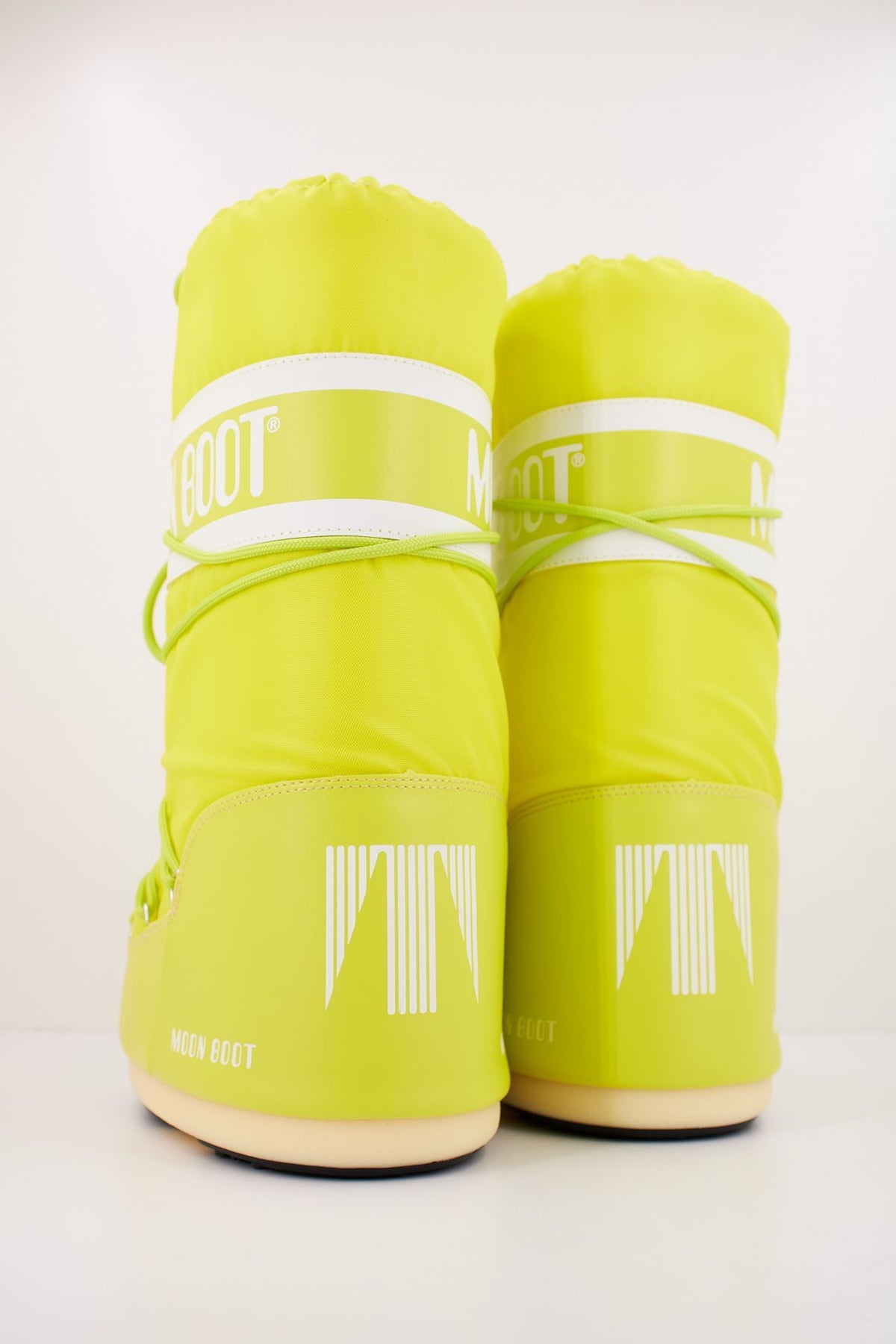 MOON BOOT MB ICON NYLON en color AMARILLO (4)