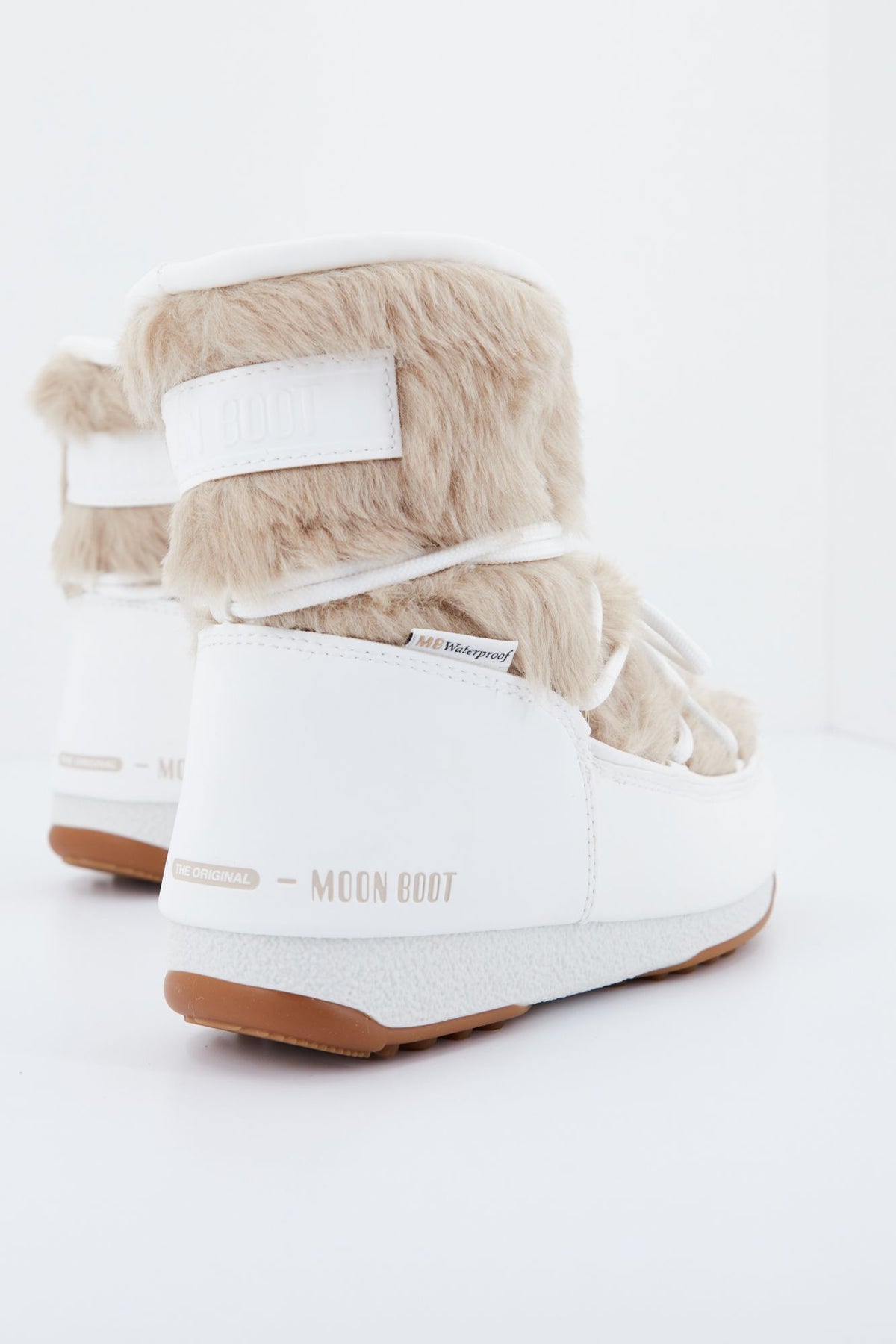 MOON BOOT MONACO LOW 24009700 002 en color BLANCO (2)