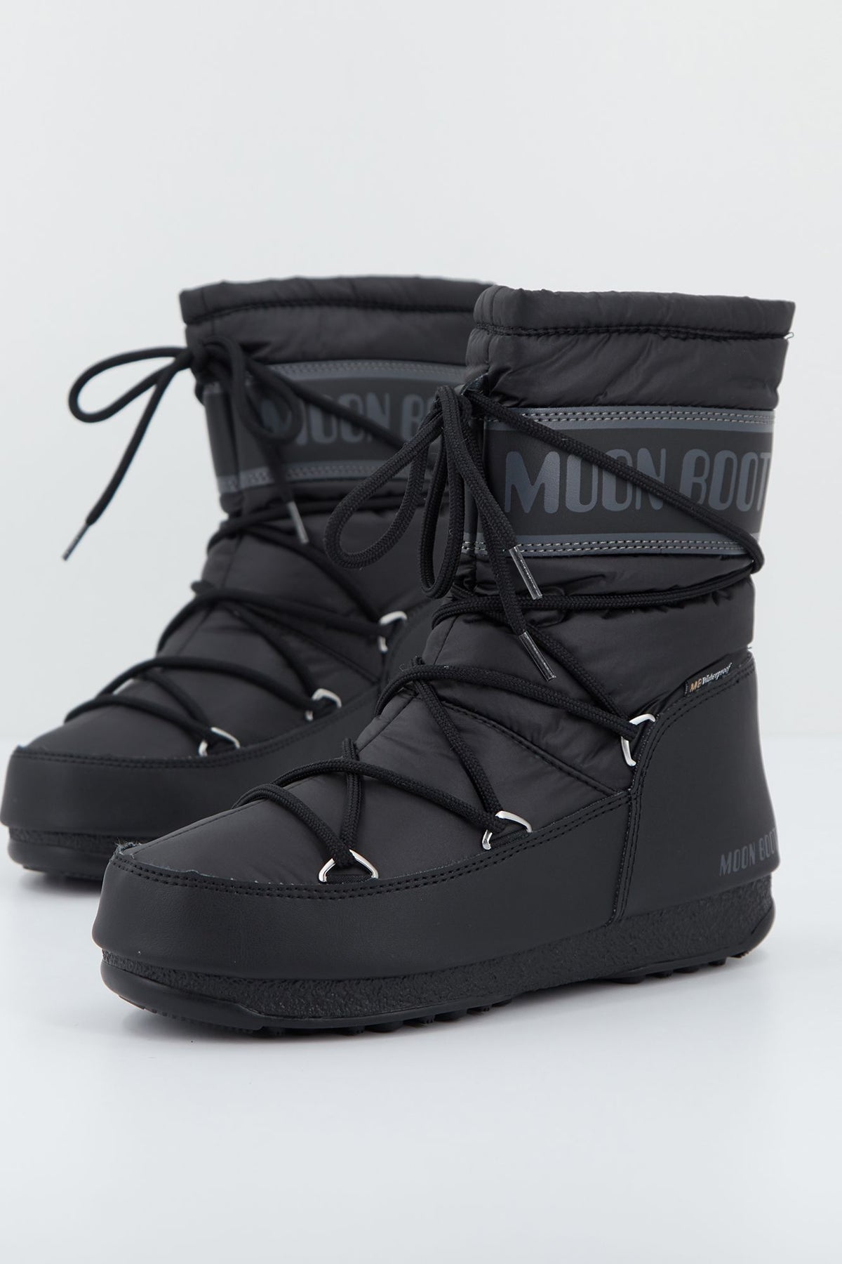 MOON BOOT MID NYLON WP 24009200 001 en color NEGRO (3)
