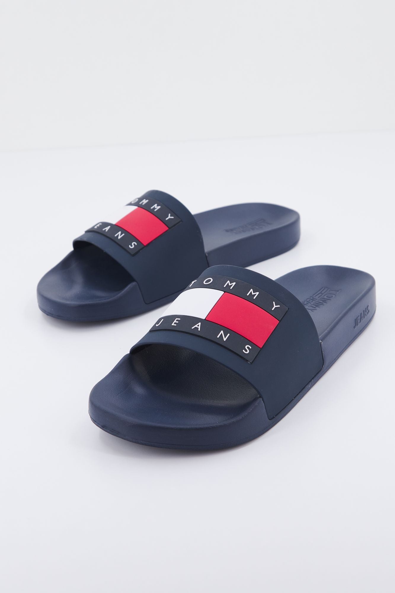 TOMMY JEANS EM0EM01021 en color AZUL (3)