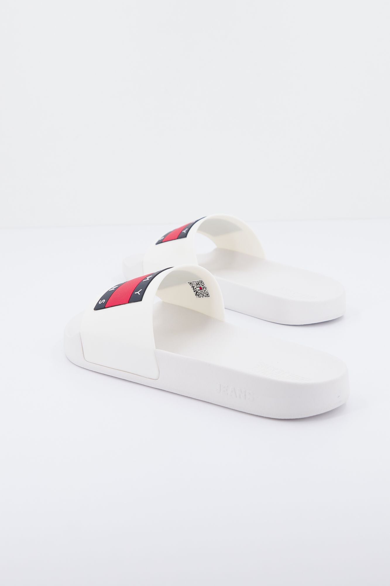 TOMMY JEANS EM0EM01021 en color BLANCO (3)