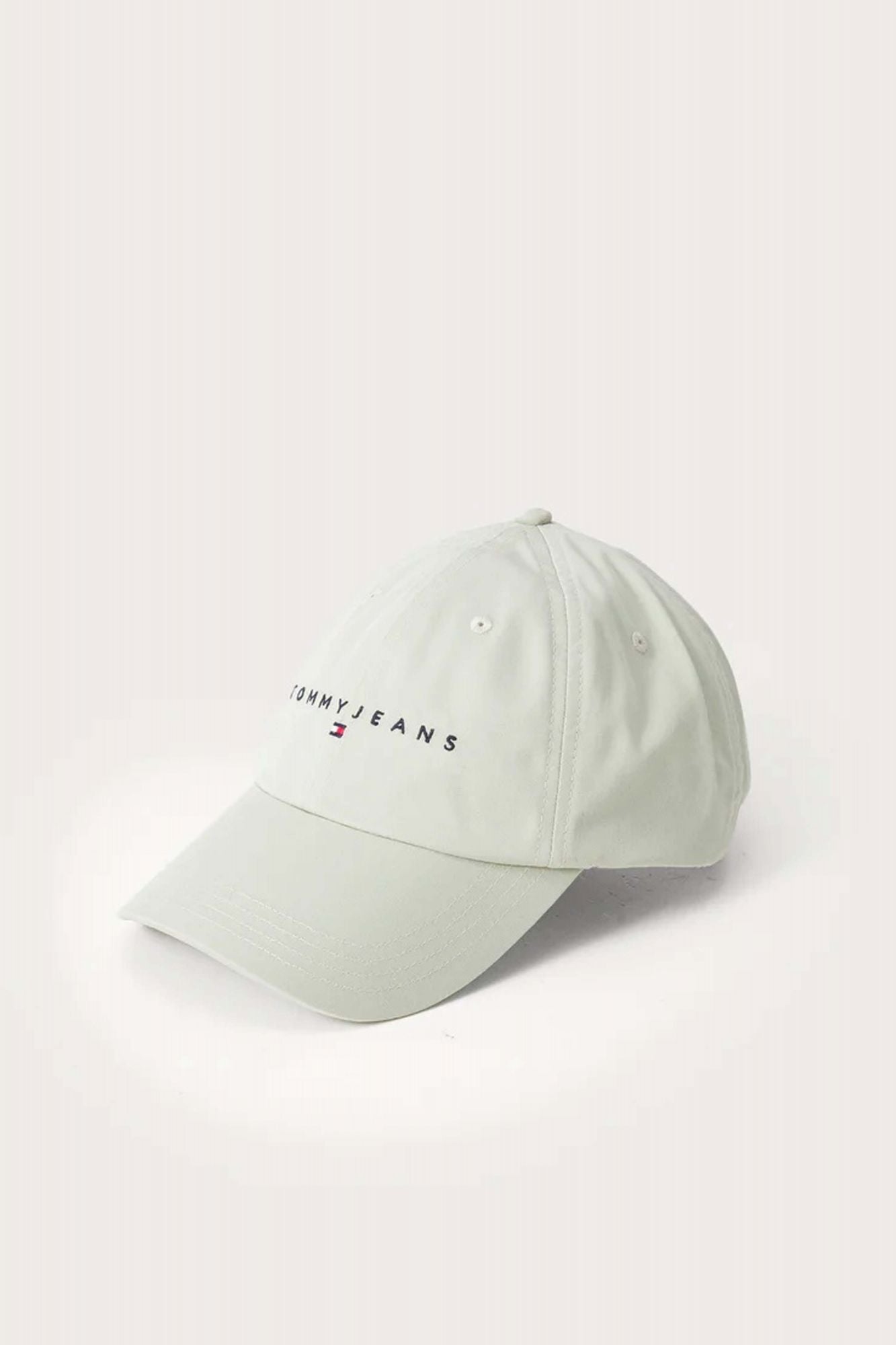 TOMMY JEANS TJW LINEAR LOGO 6 PANEL en color VERDE (1)