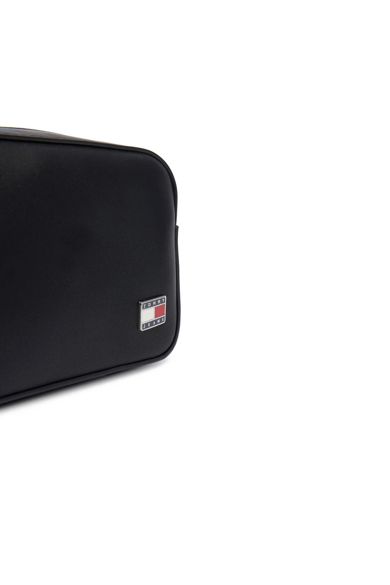 TOMMY JEANS COOL CAMERA BAG en color NEGRO (4)