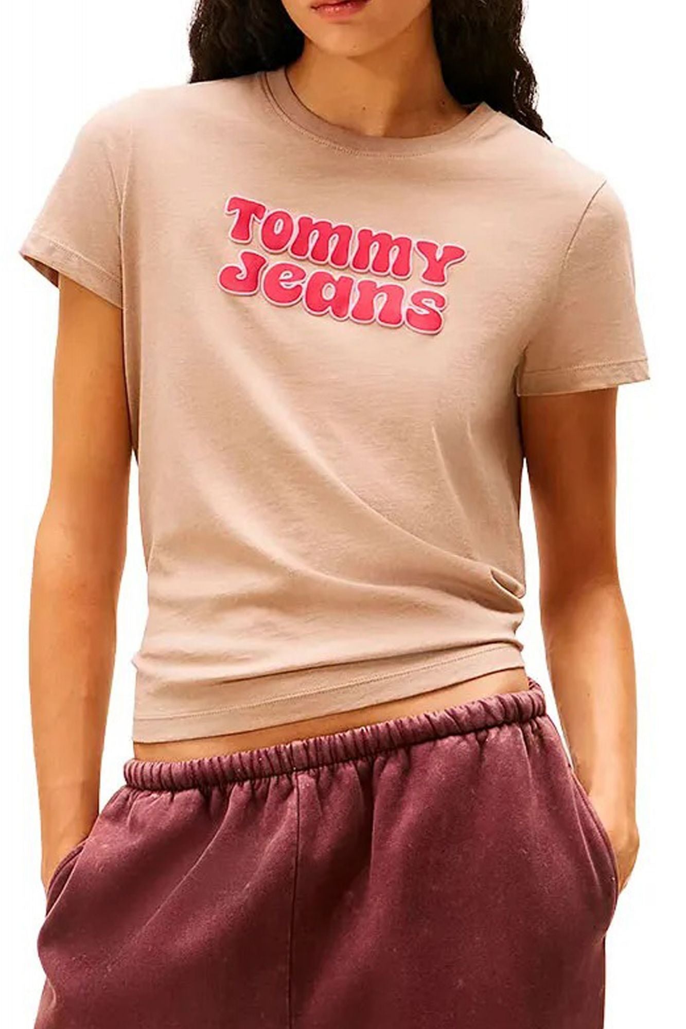 TOMMY JEANS TJW REG ESSENTIAL LOGO 2 en color BEIS (1)
