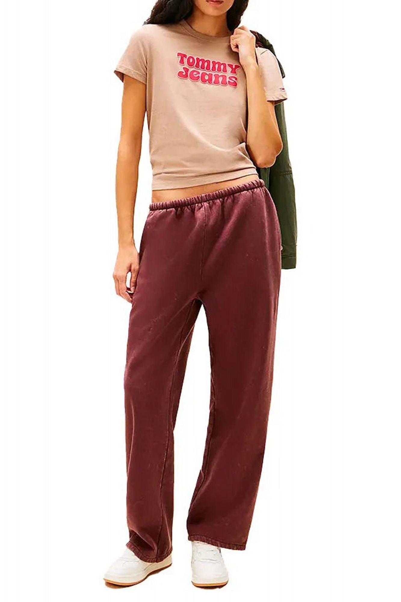 TOMMY JEANS TJW REG ESSENTIAL LOGO 2 en color BEIS (4)