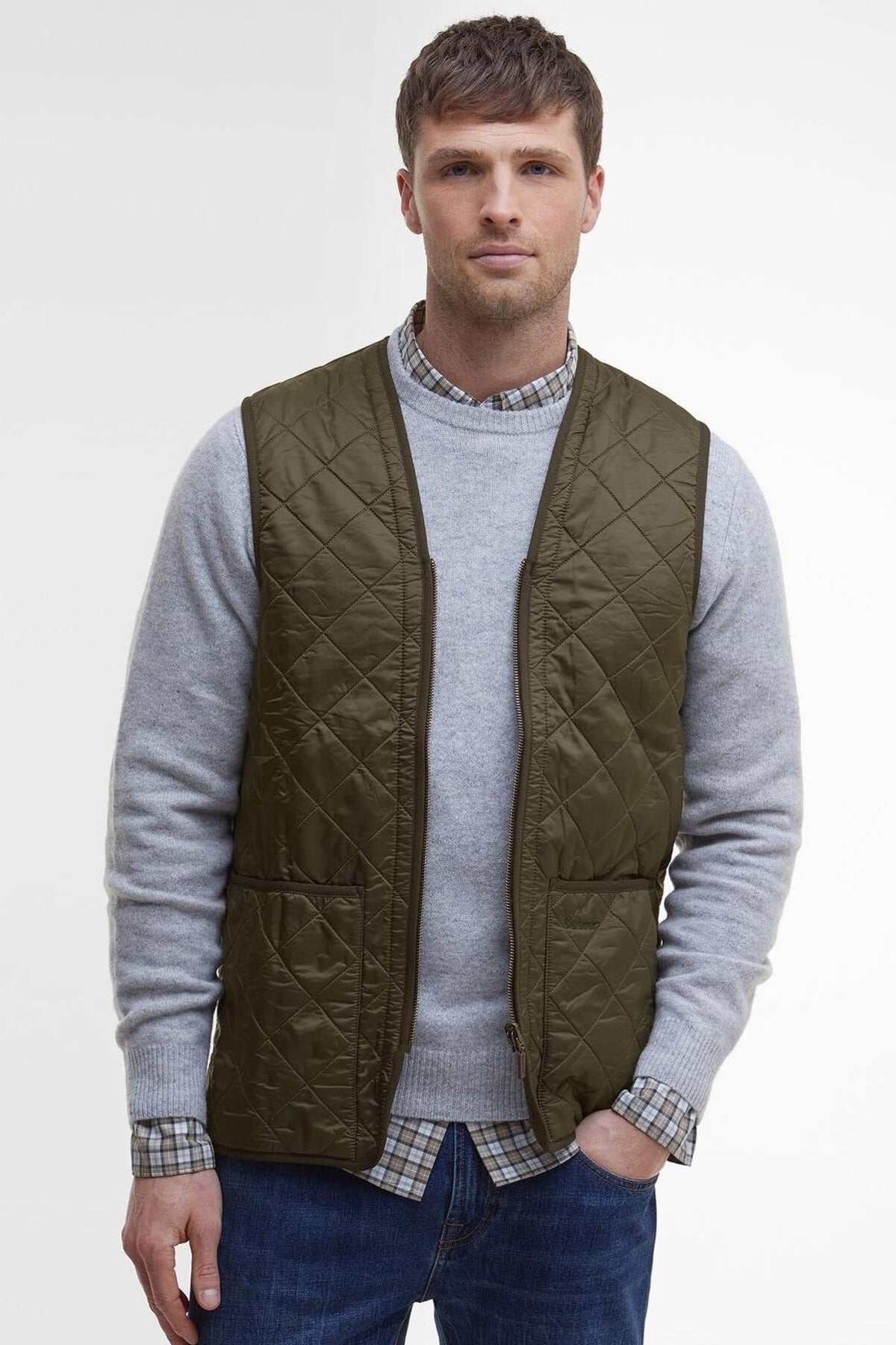 BARBOUR POLARQUILT WAISTCOAT MLI0002OL91 en color VERDE (1)