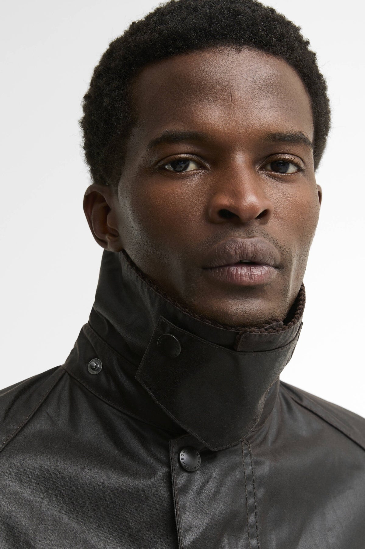 BARBOUR MWX0018SG91 BEDALE WAX JACKET en color NEGRO (11)