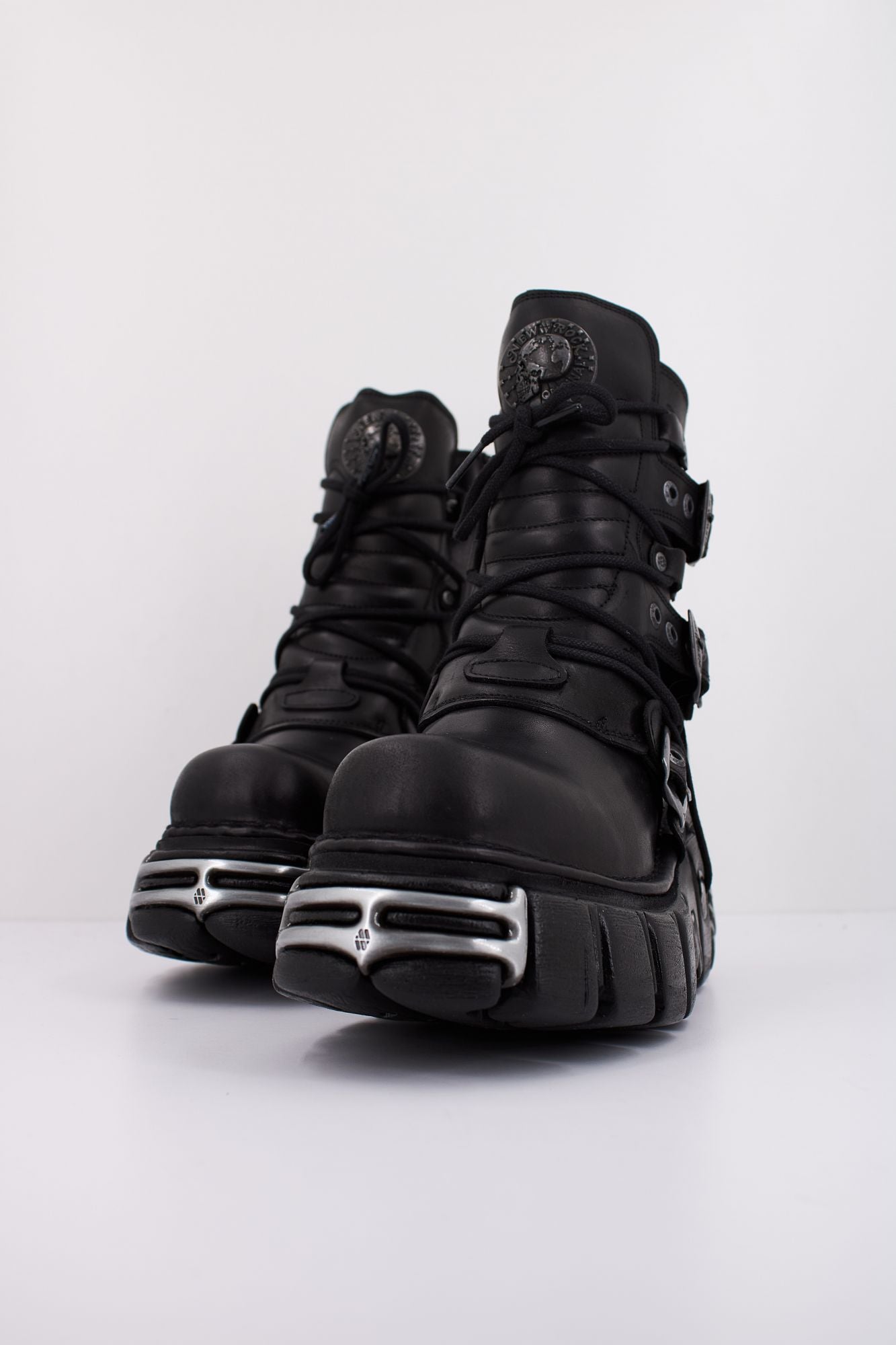 NEW ROCK M1010C1 en color NEGRO (2)