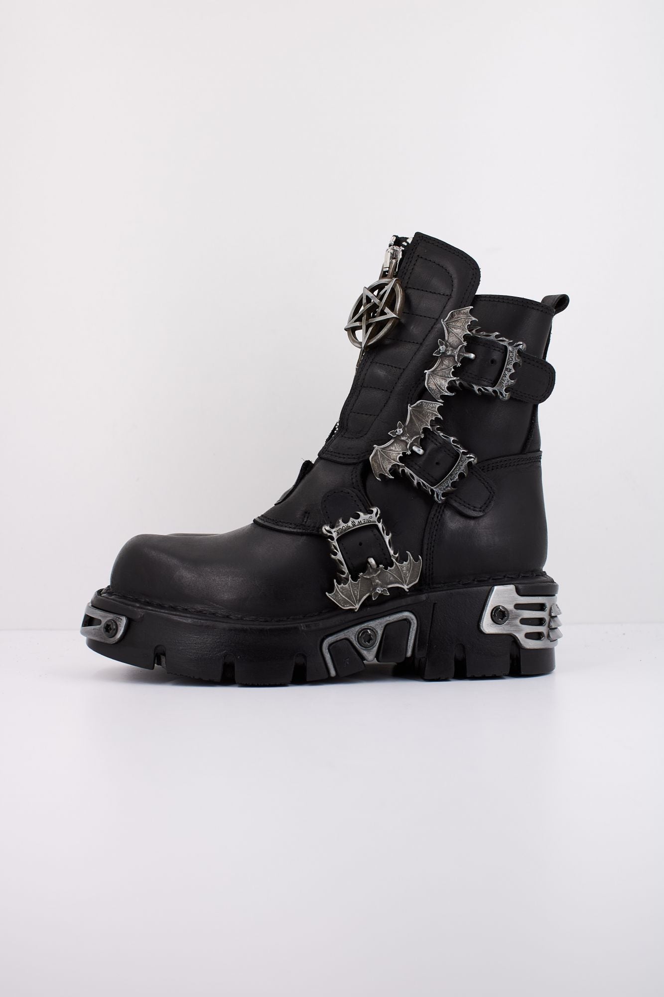 NEW ROCK M1486 C1 en color NEGRO (1)