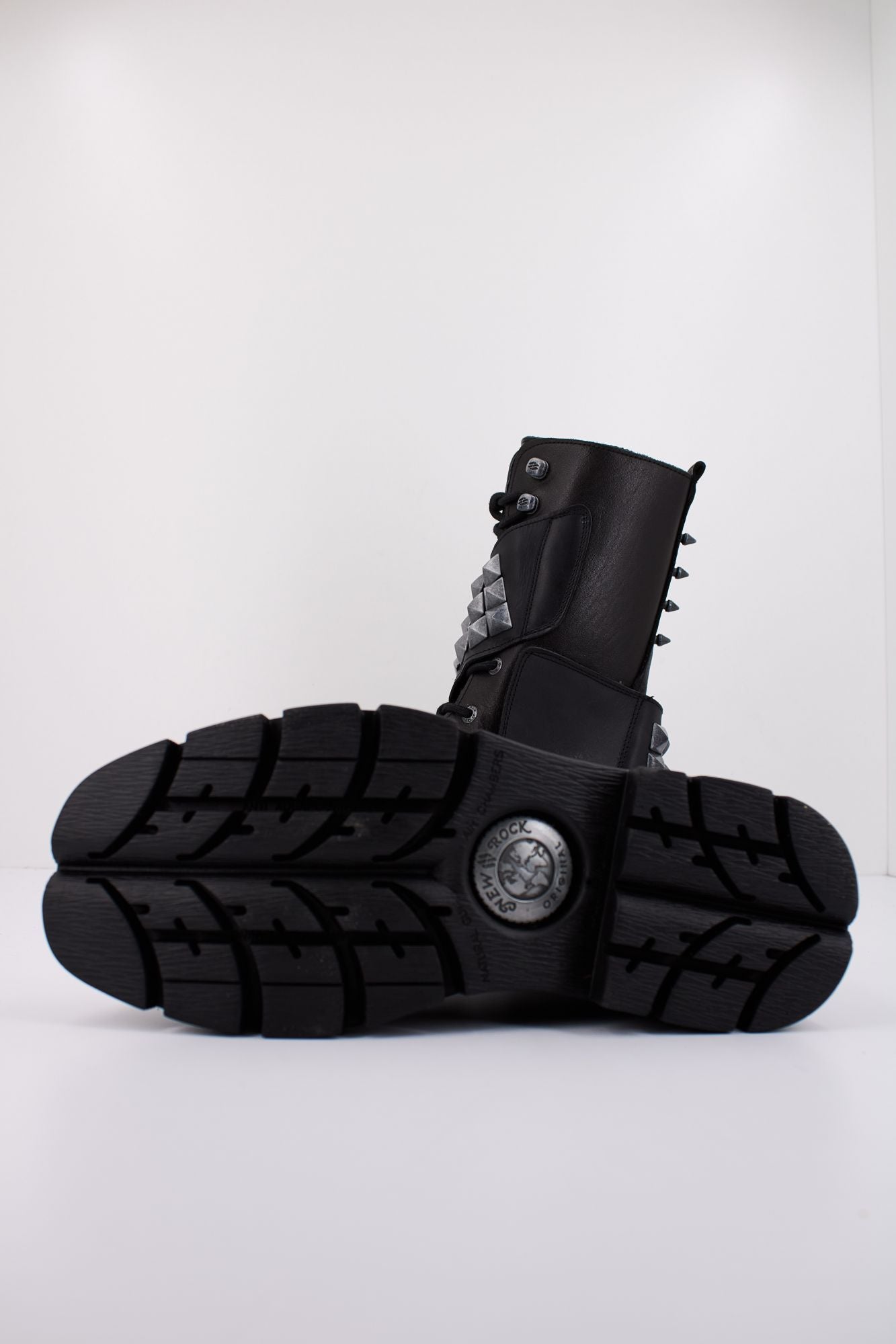NEW ROCK M262 C3 en color NEGRO (5)