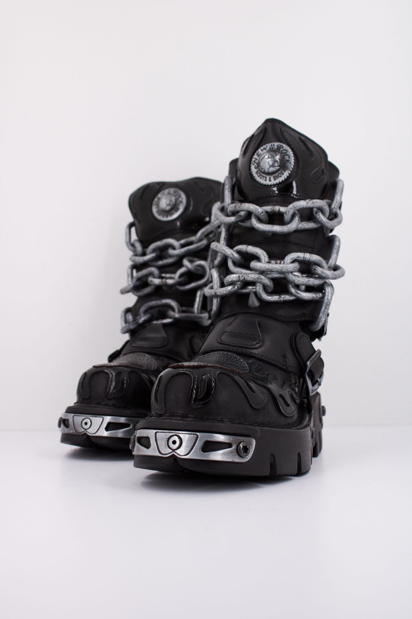 NEW ROCK M724 C3 en color NEGRO (2)