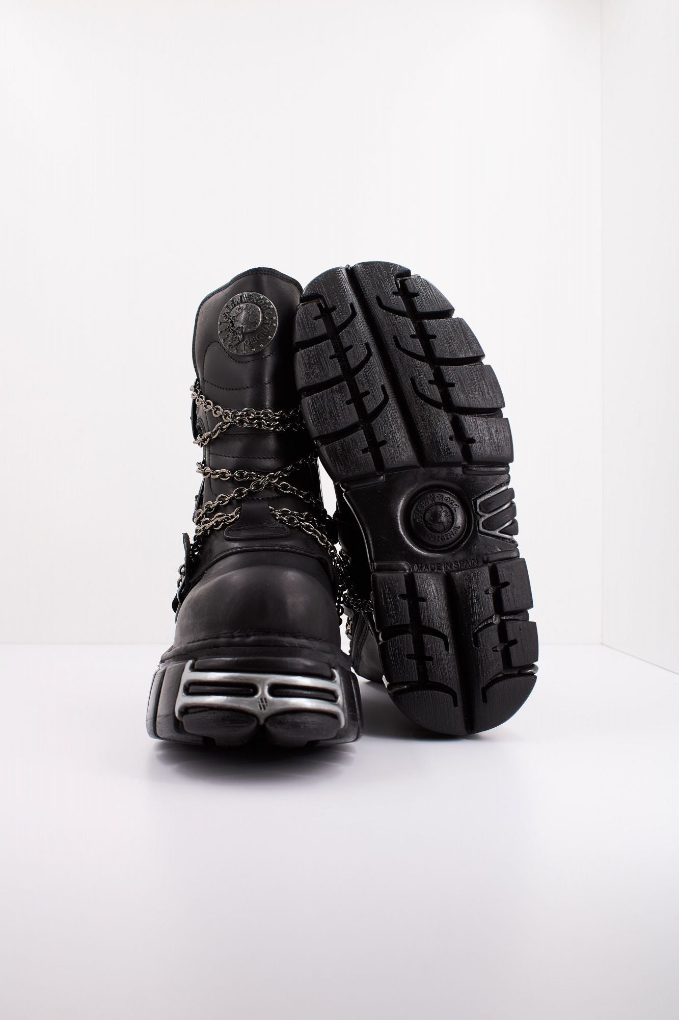 NEW ROCK  BOOT METALLIC M1011 S1 en color NEGRO (5)