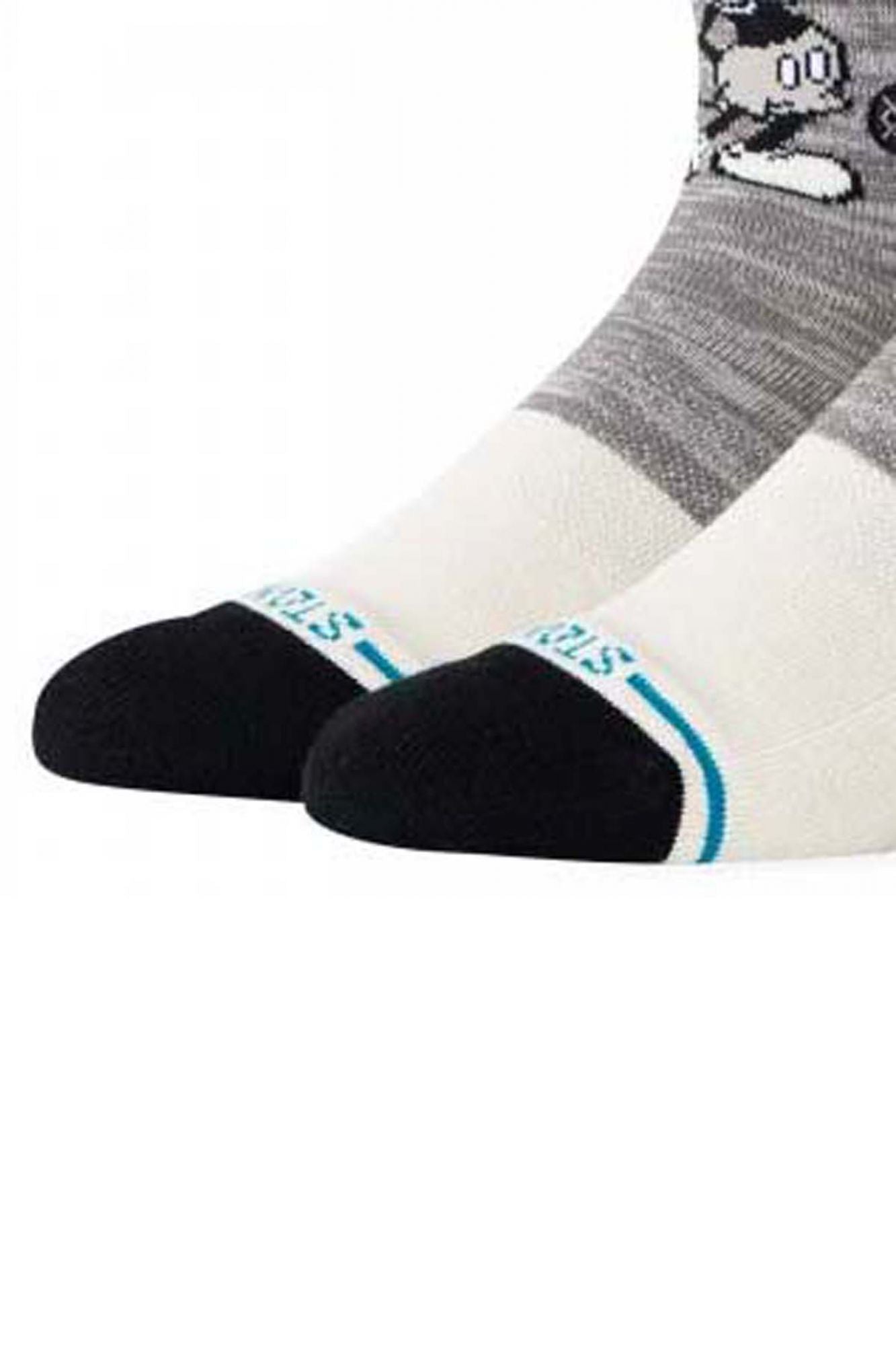STANCE A556A25VMC  en color GRIS (2)