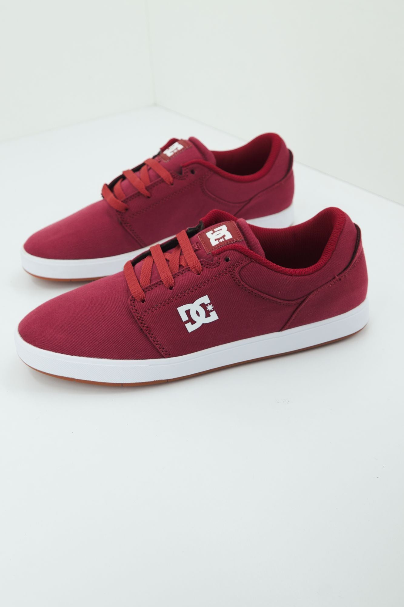 DC  CRISIS 2 en color BURDEOS (1)