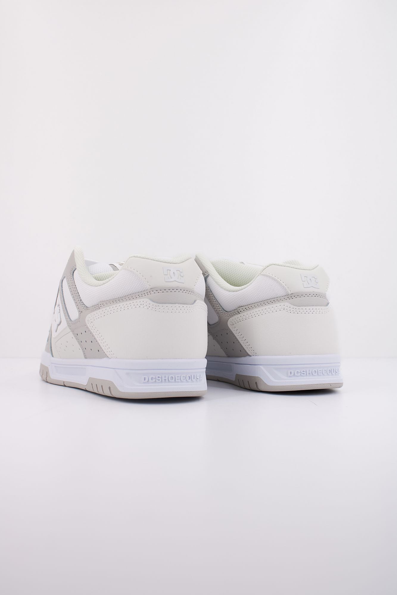 DC STAG en color BEIS (4)