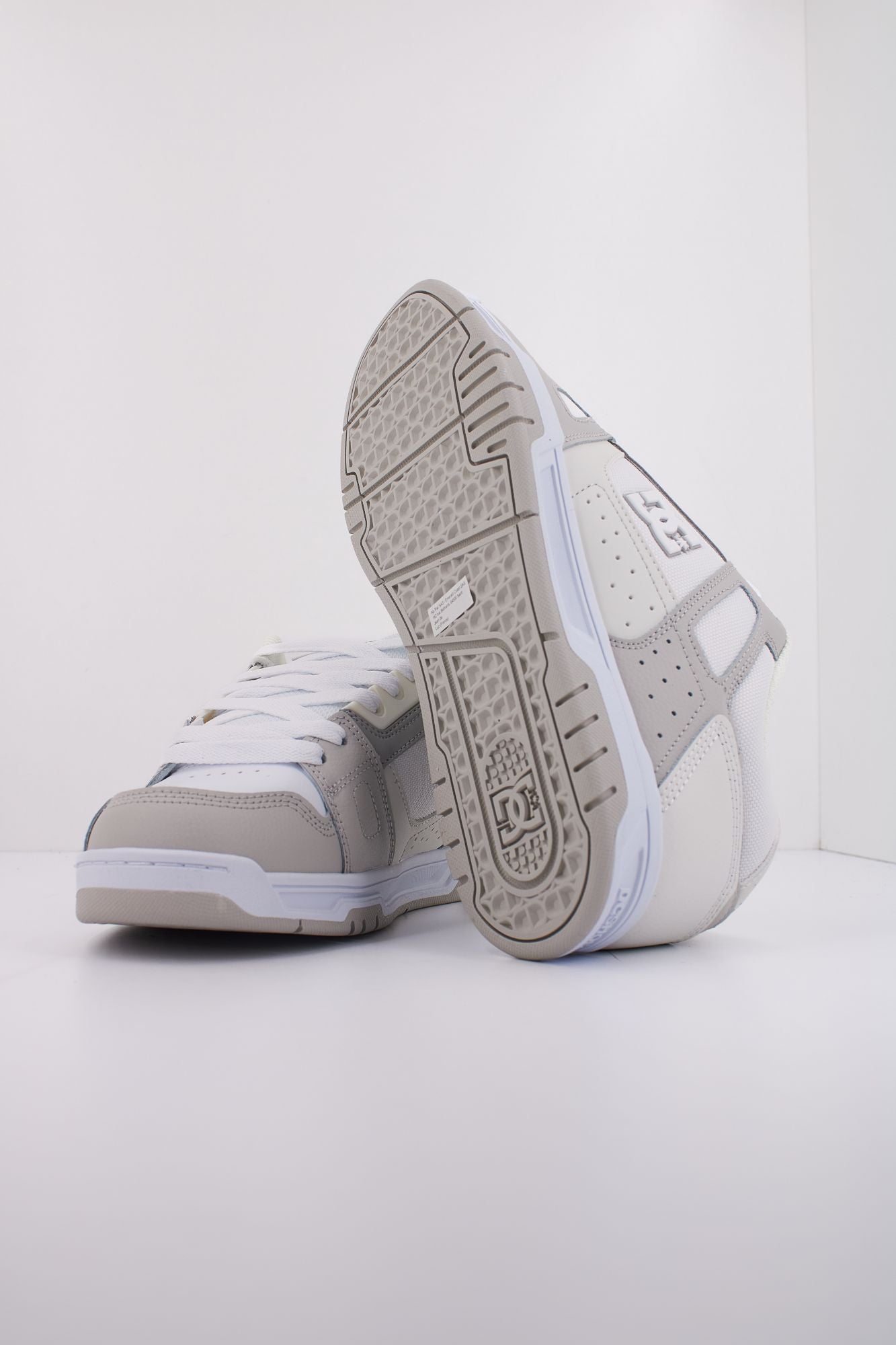 DC STAG en color BEIS (5)