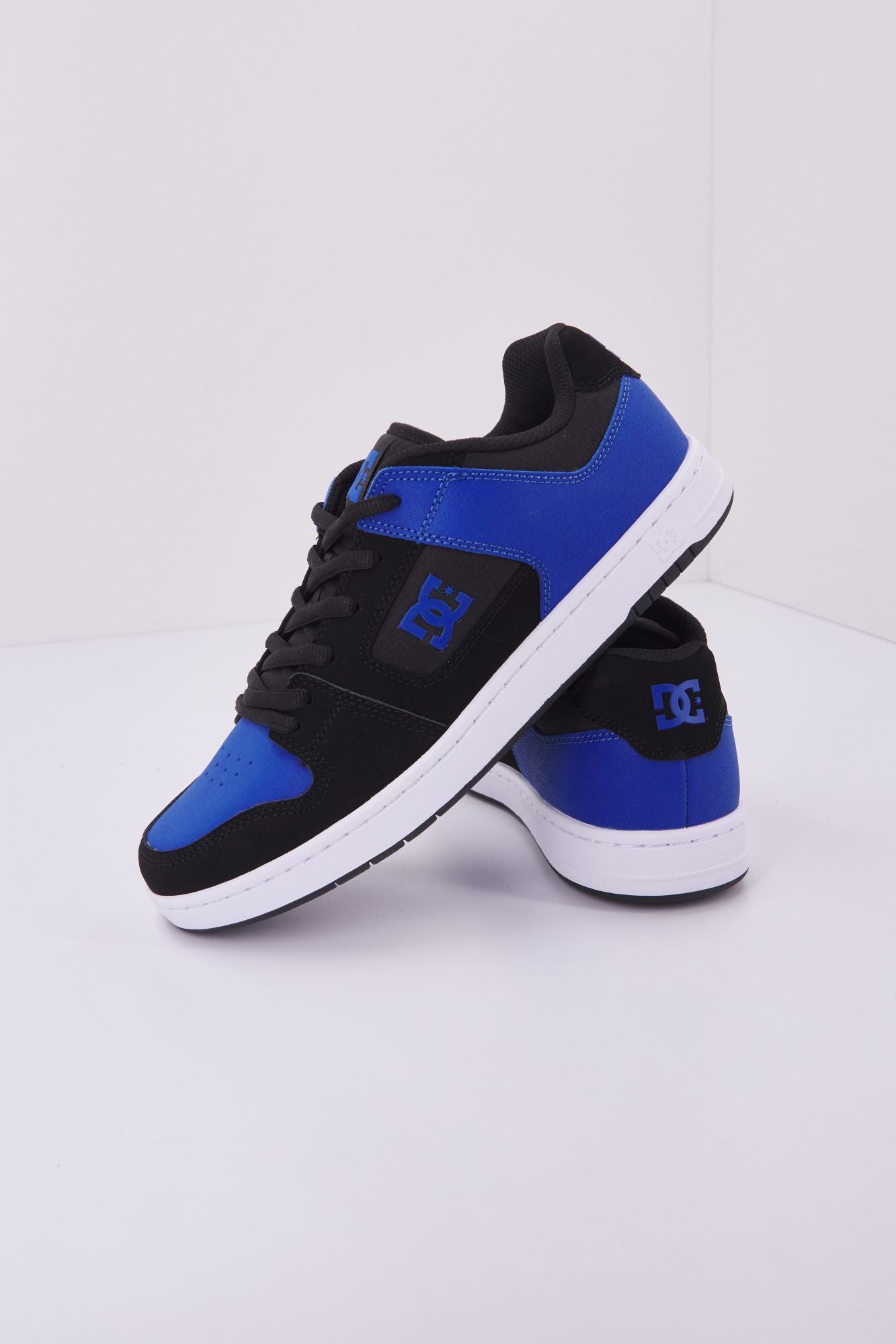 DC MANTECA 4 M SHOE en color NEGRO (3)