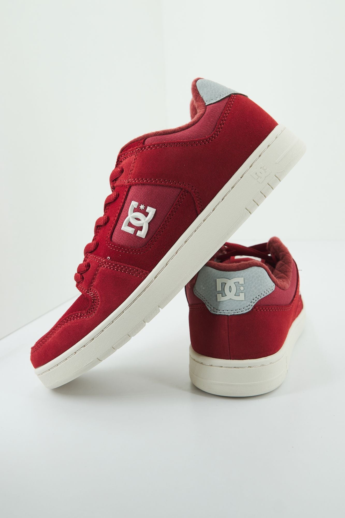 DC MANTECA 4 S en color BURDEOS (3)