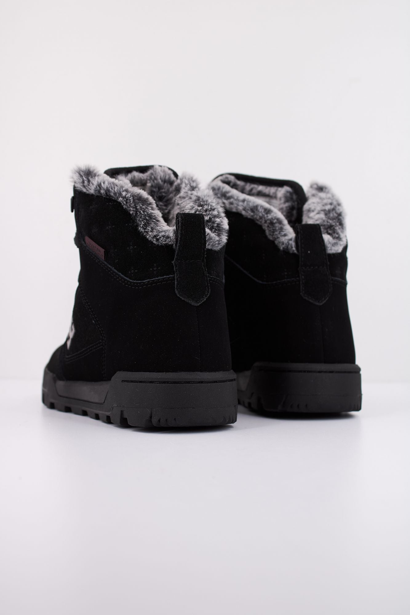 DC MANTECA 4 BOOT en color NEGRO (4)