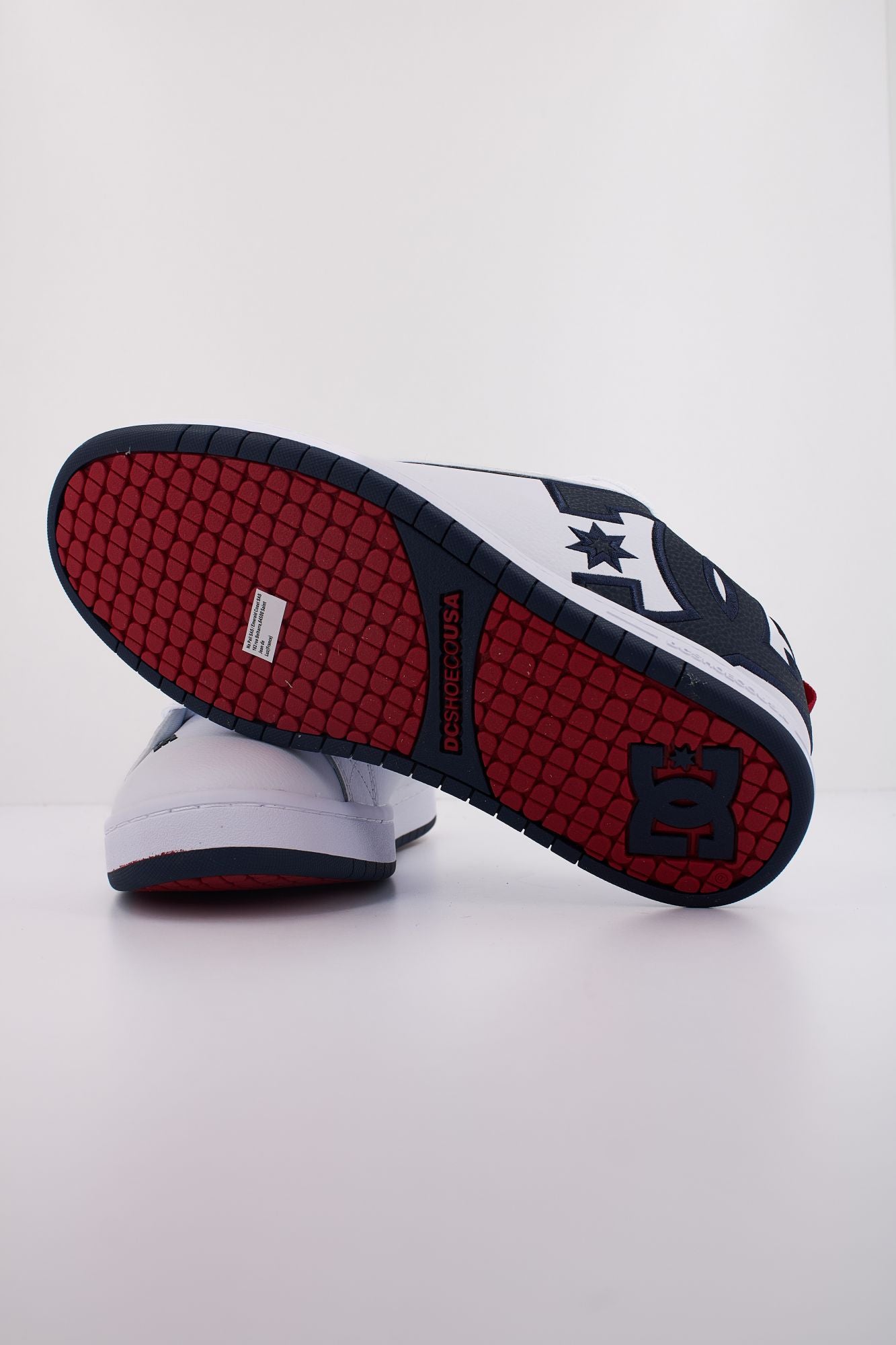 DC COURT GRAFFIK en color BLANCO (5)