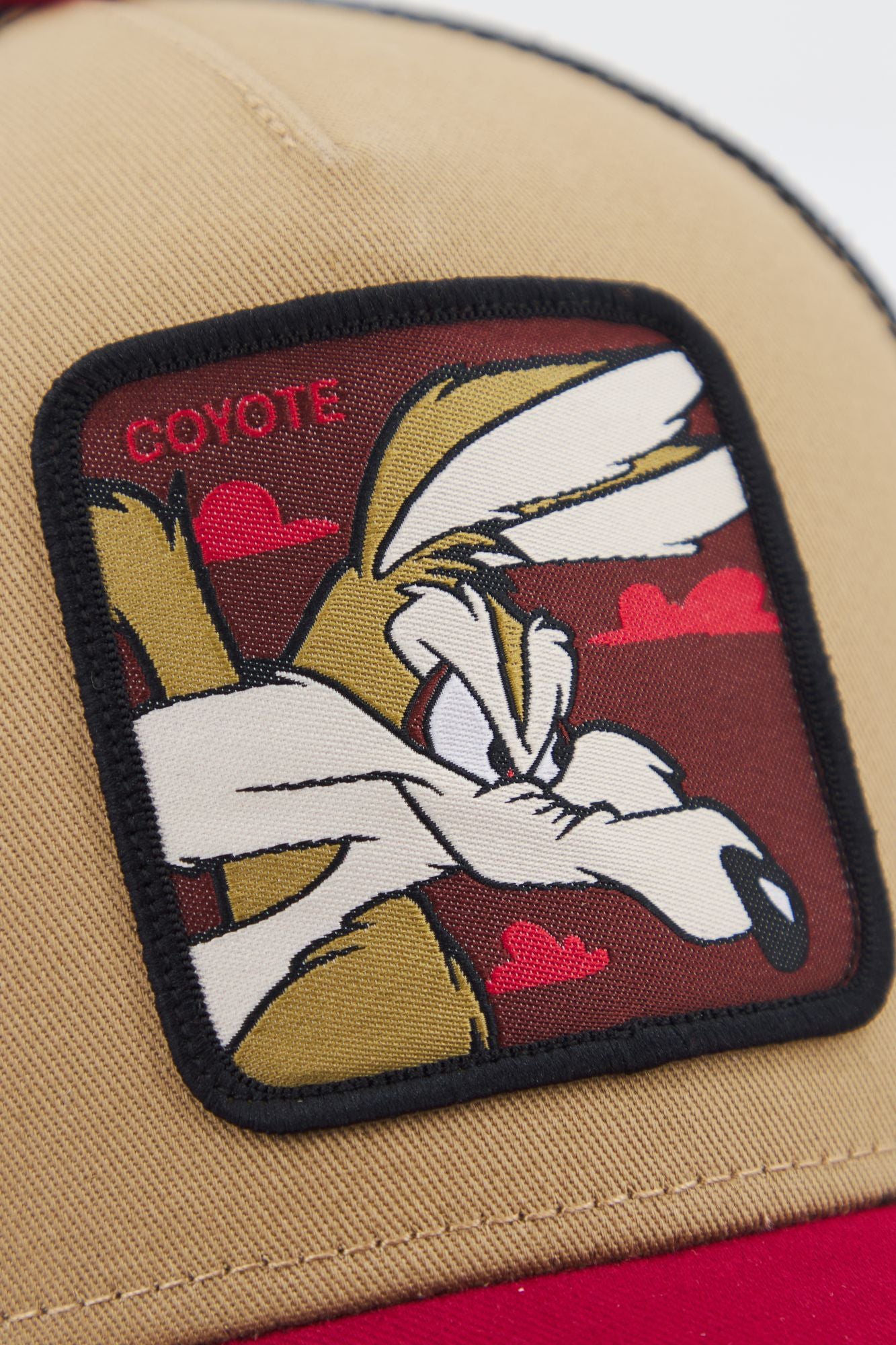 CAPSLAB BUGS BUNNY en color MARRON (4)