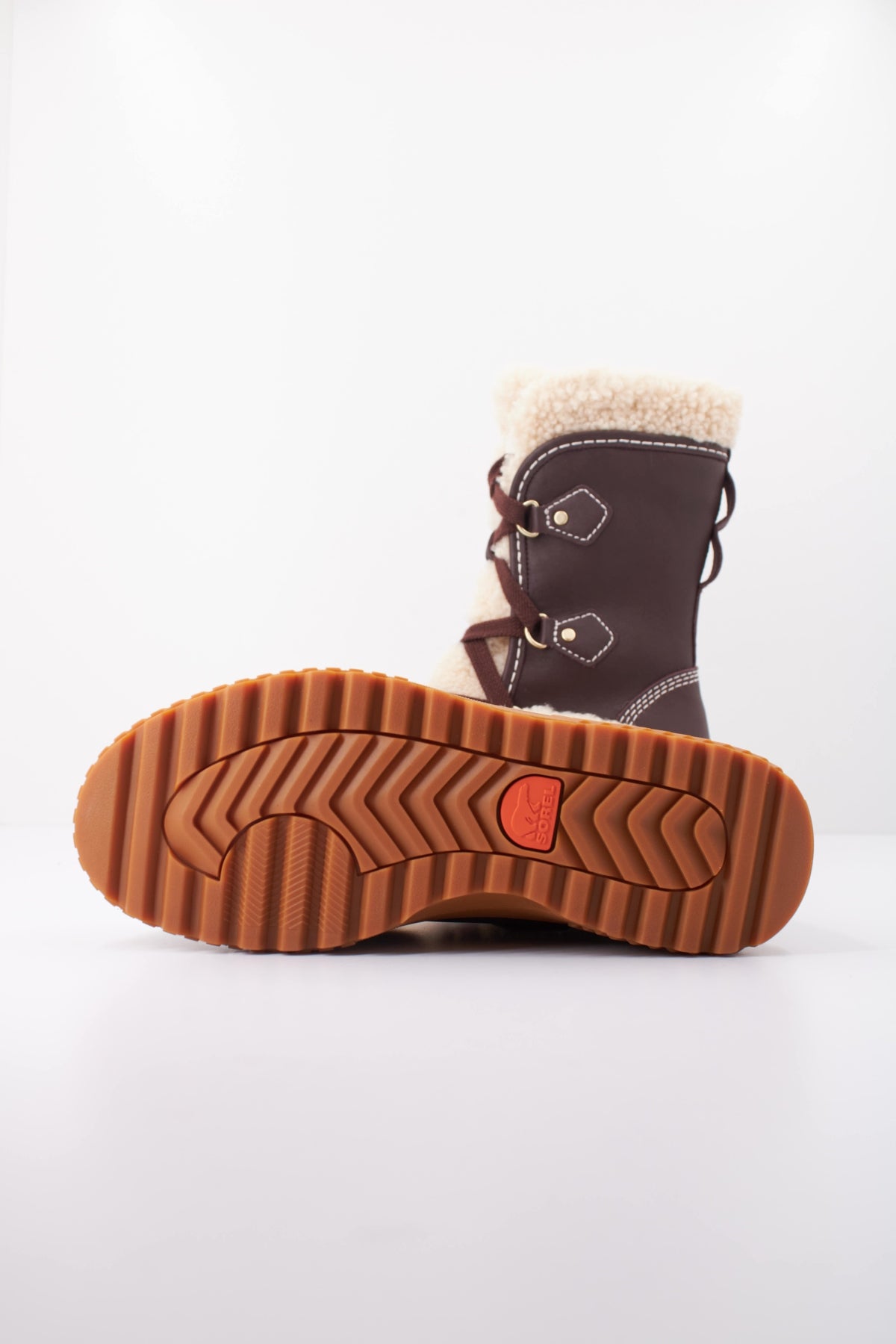 SOREL ONA AVE ALPINE TALL 2181161 en color BURDEOS (5)