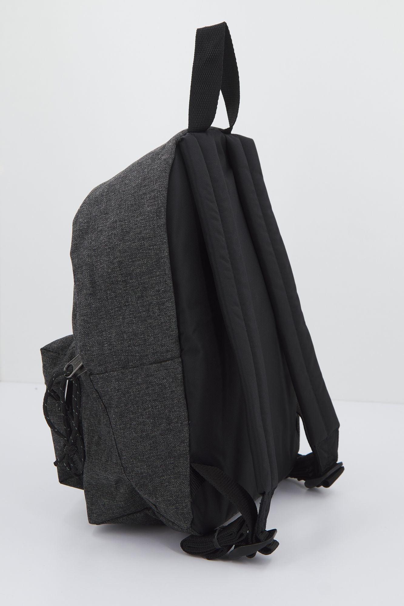 EASTPAK EK00004377H1 ORBIT en color GRIS (2)
