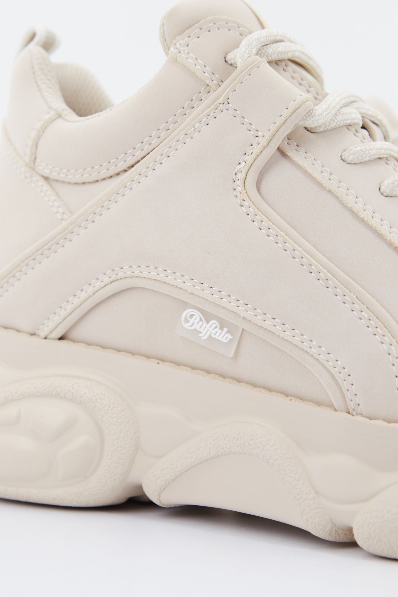 BUFFALO CLD CORIN VEGAN en color BEIS (4)