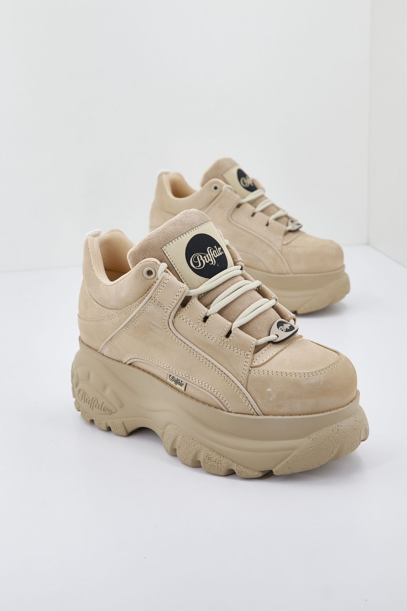 BUFFALO 1339 14  en color BEIS (1)