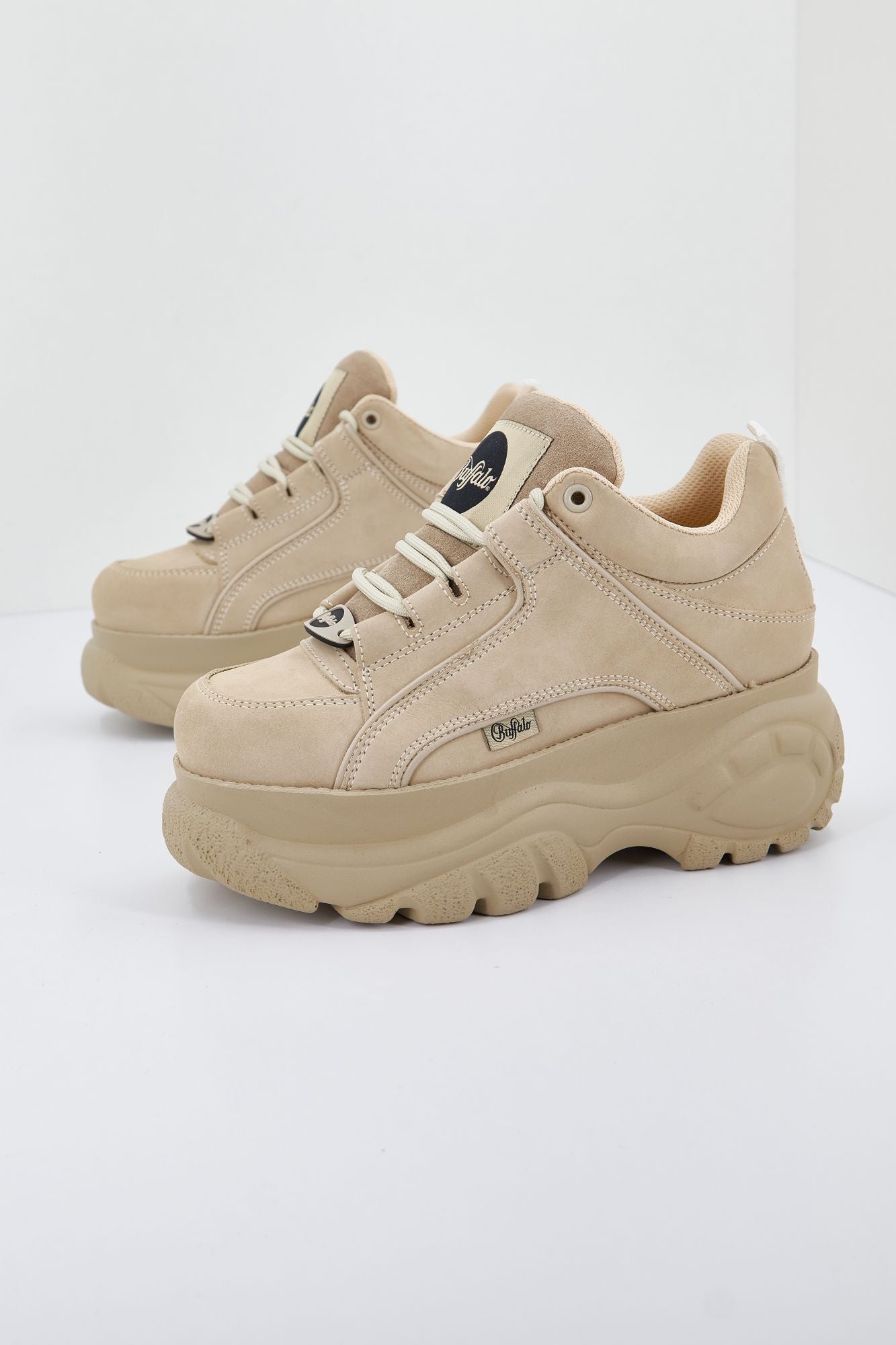 BUFFALO 1339 14  en color BEIS (2)