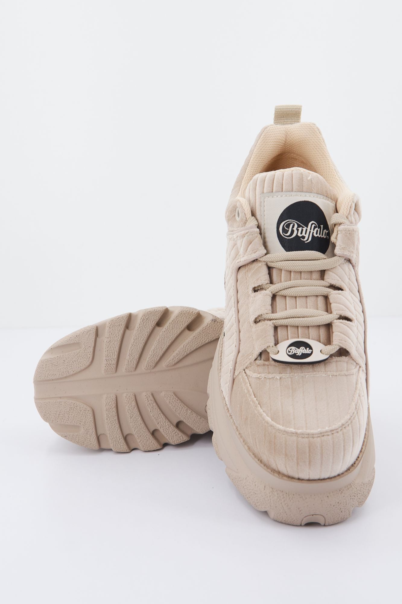 BUFFALO 1534126B 1339 14 en color BEIS (3)