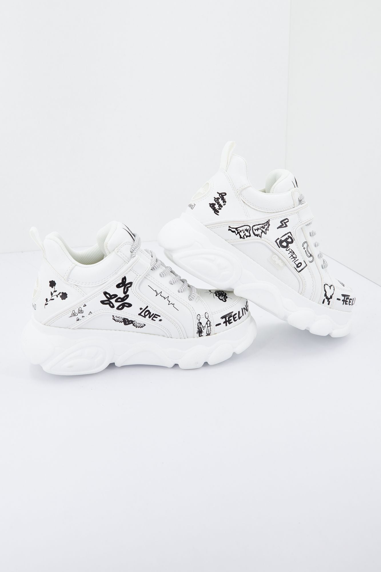 BUFFALO CLD CORIN en color BLANCO (2)