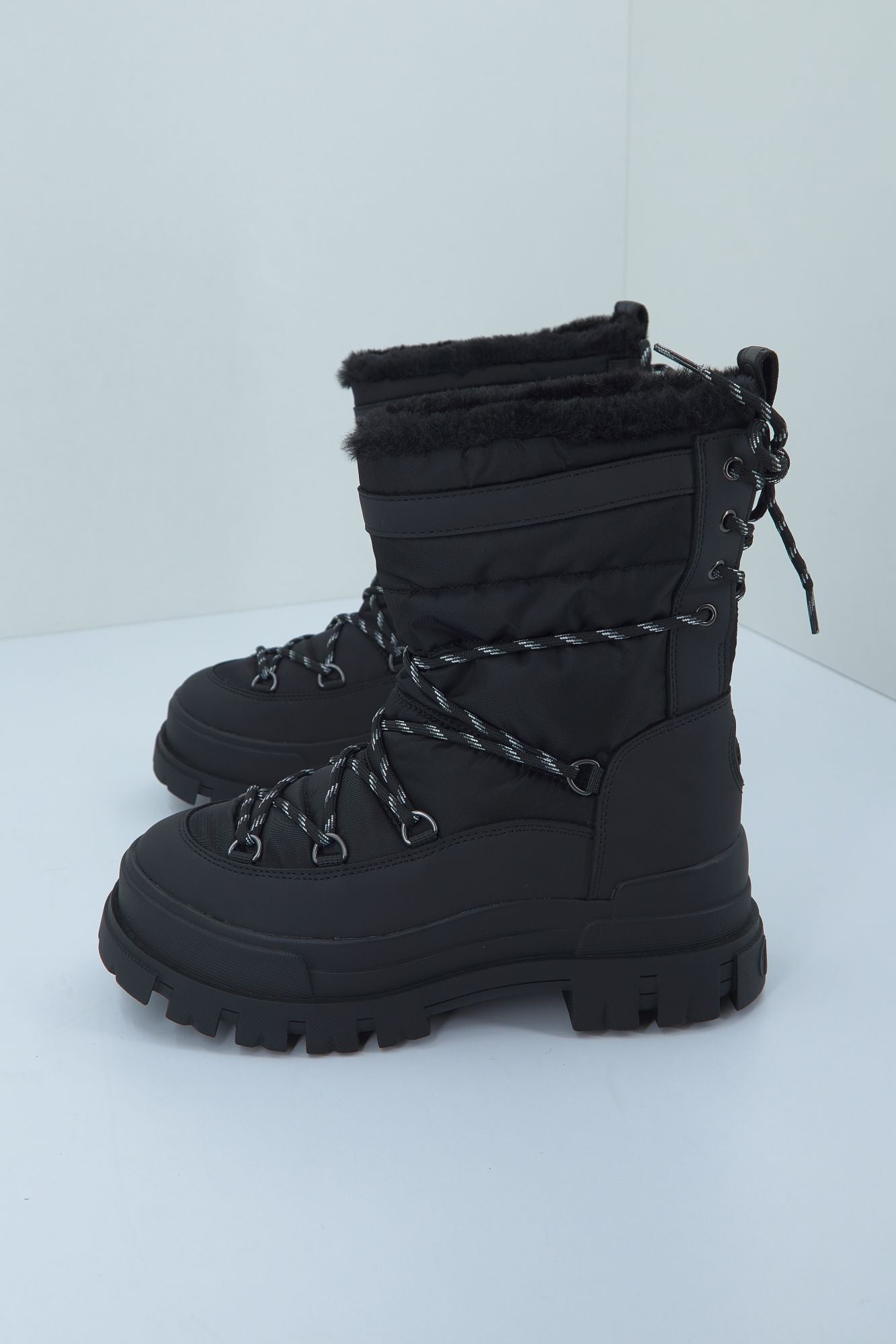 BUFFALO ASPHA BLIZZARD WARM en color NEGRO (1)