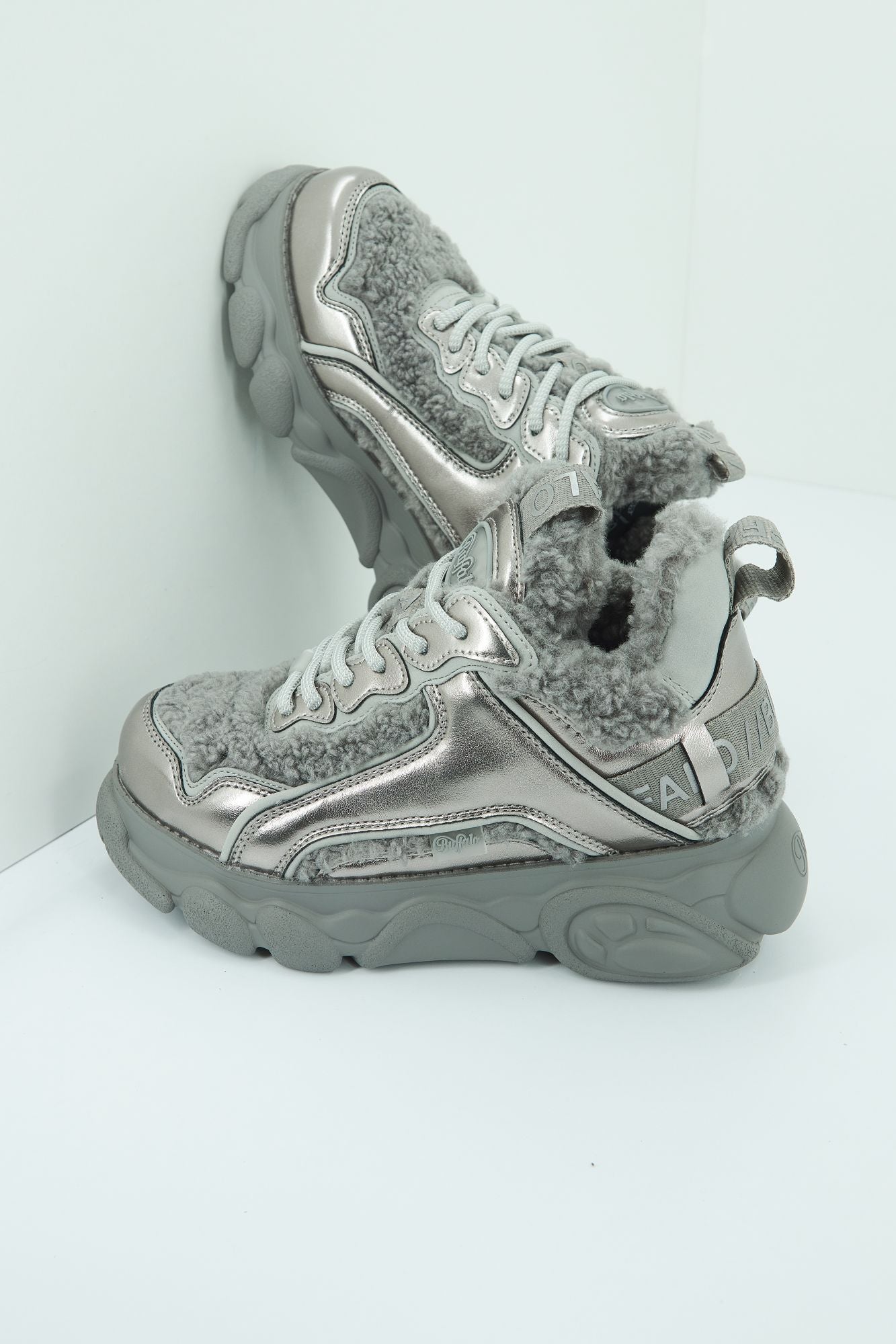 BUFFALO CLD CHAI WARM en color BRONCE (2)