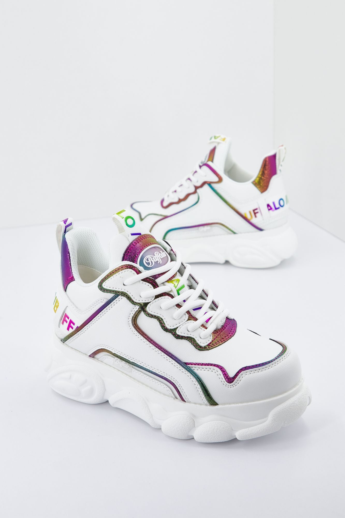 BUFFALO CLD CHAI en color BLANCO (1)