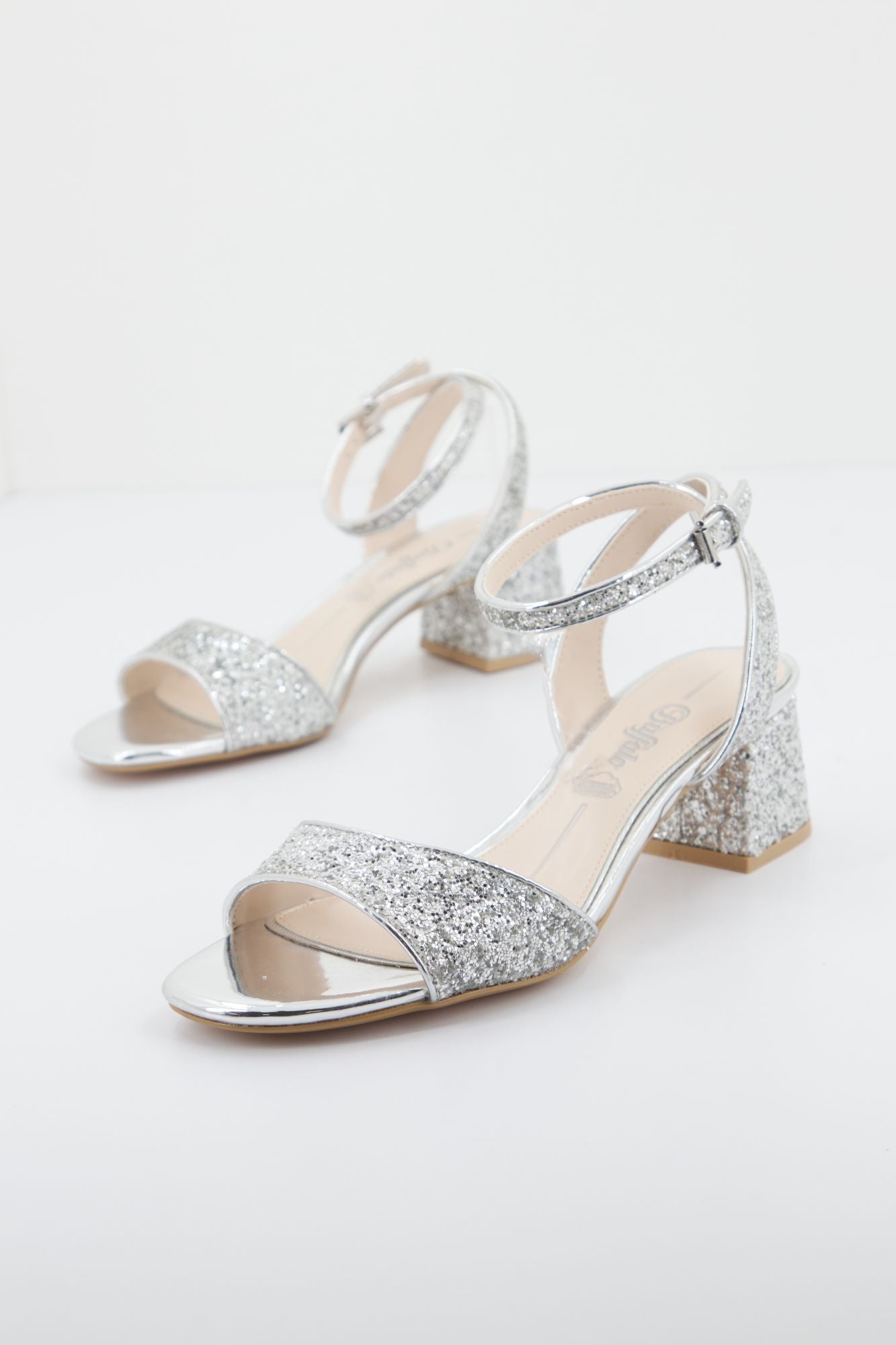 BUFFALO RAINELLE en color PLATA (2)