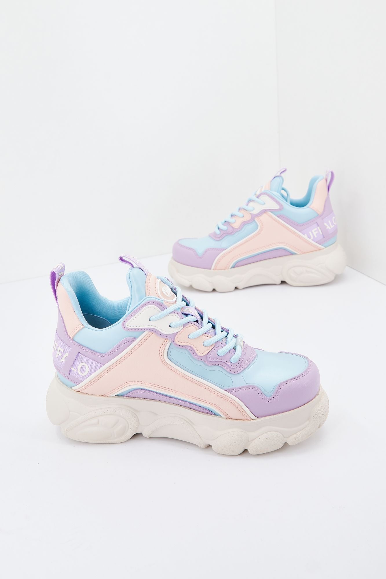 BUFFALO  CLD CHAI en color MULTICOLOR (3)