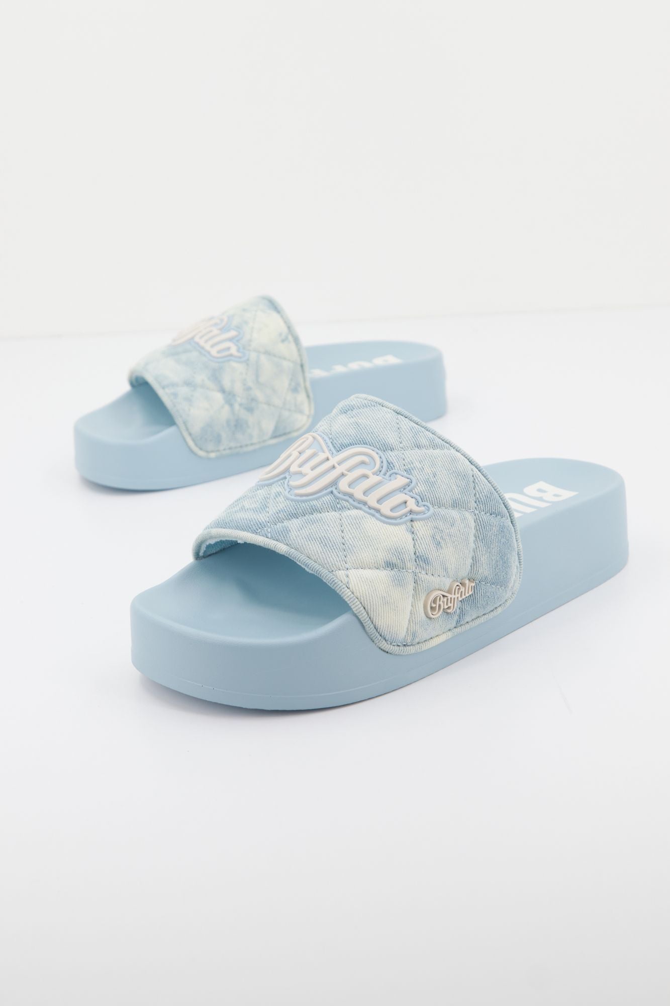 BUFFALO  LAKE SOFT en color AZUL (2)