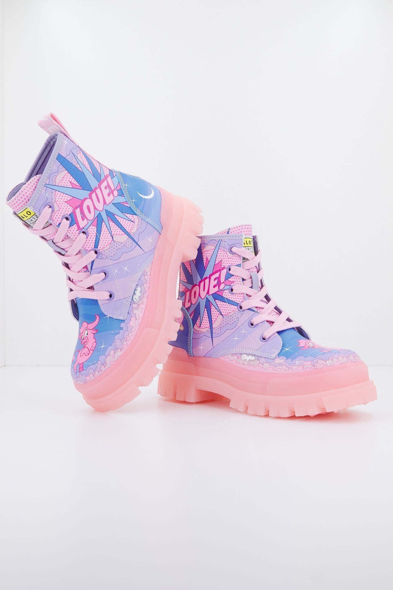 BUFFALO ASPHA LACE UP HI en color VIOLETA (1)