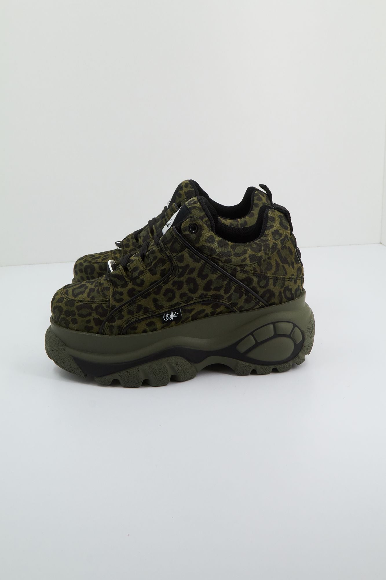 BUFFALO 1339-14 2.0 en color VERDE (2)