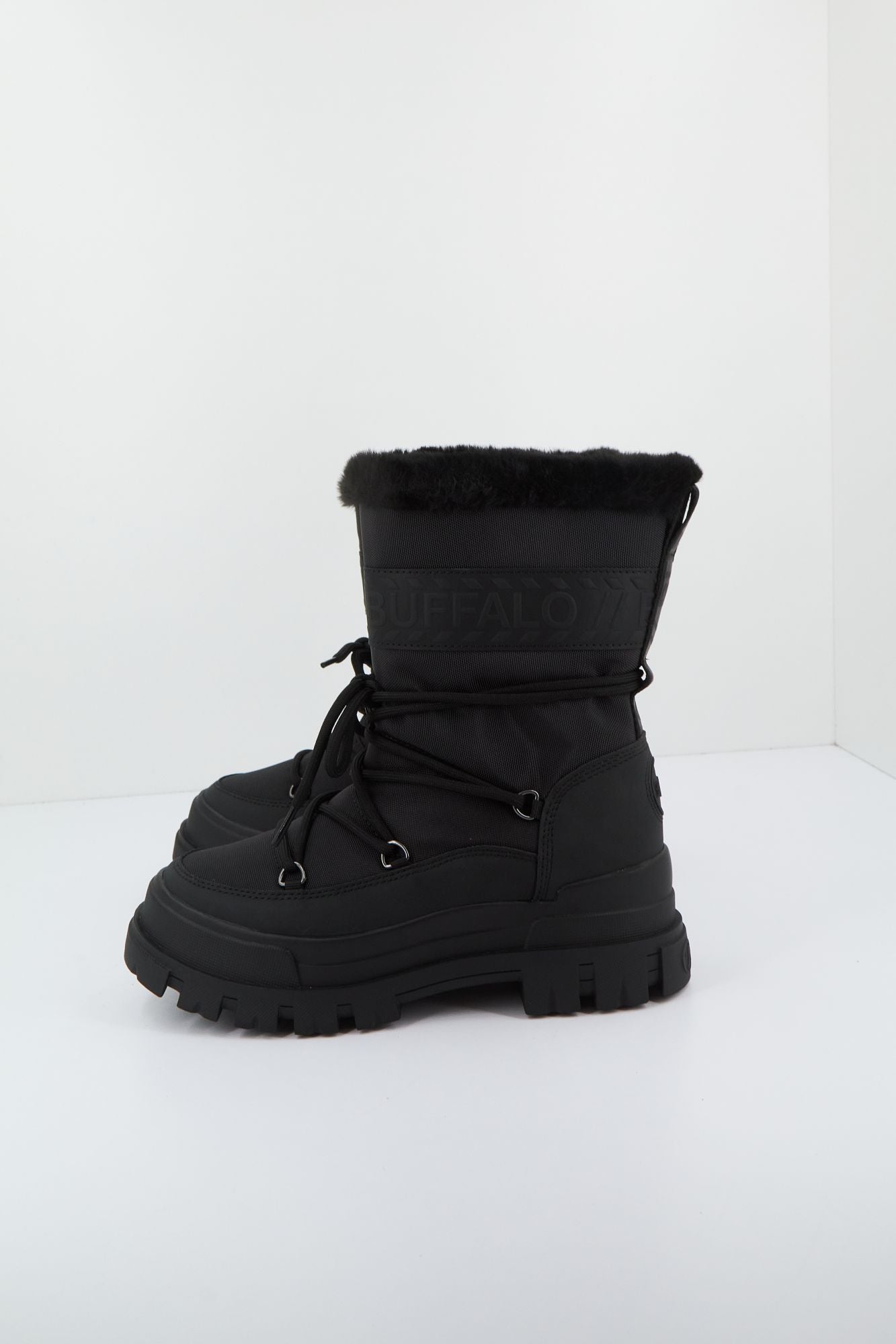 BUFFALO ASPHA BLIZZARD 2 en color NEGRO (3)