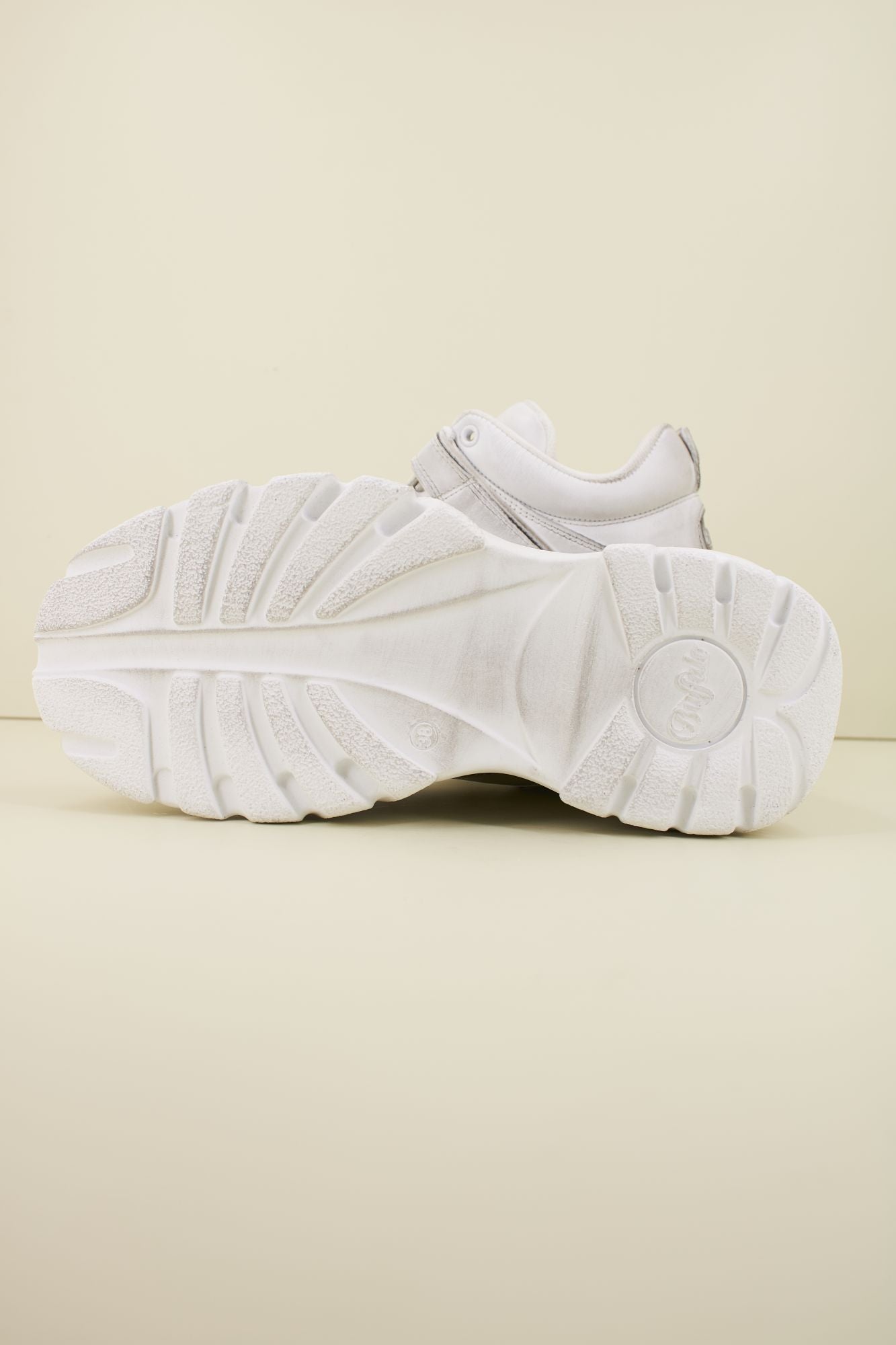 BUFFALO 1339-14 2.0 en color BLANCO (4)