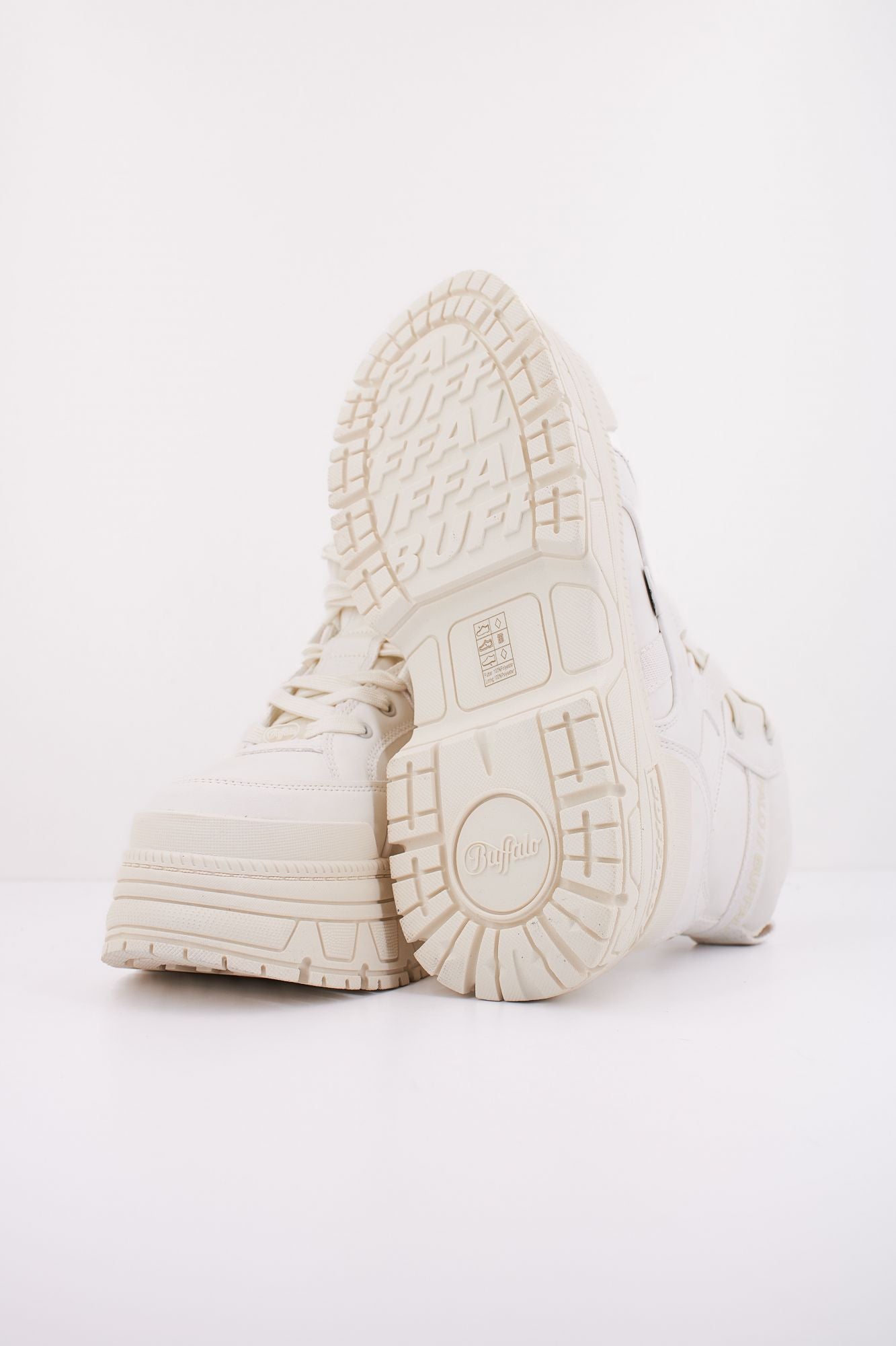 BUFFALO FUSION HYB MID en color BLANCO (5)