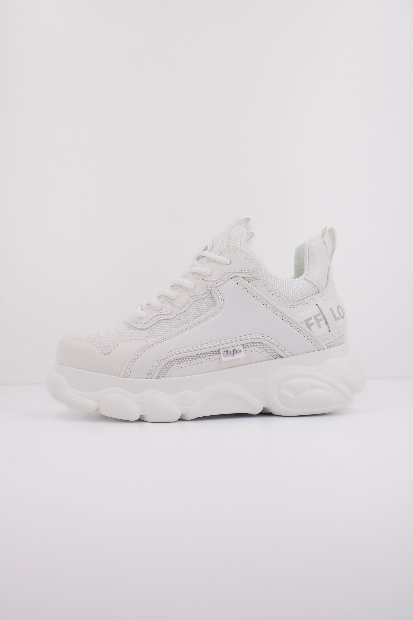 BUFFALO  CLD CHAI  en color BLANCO (1)