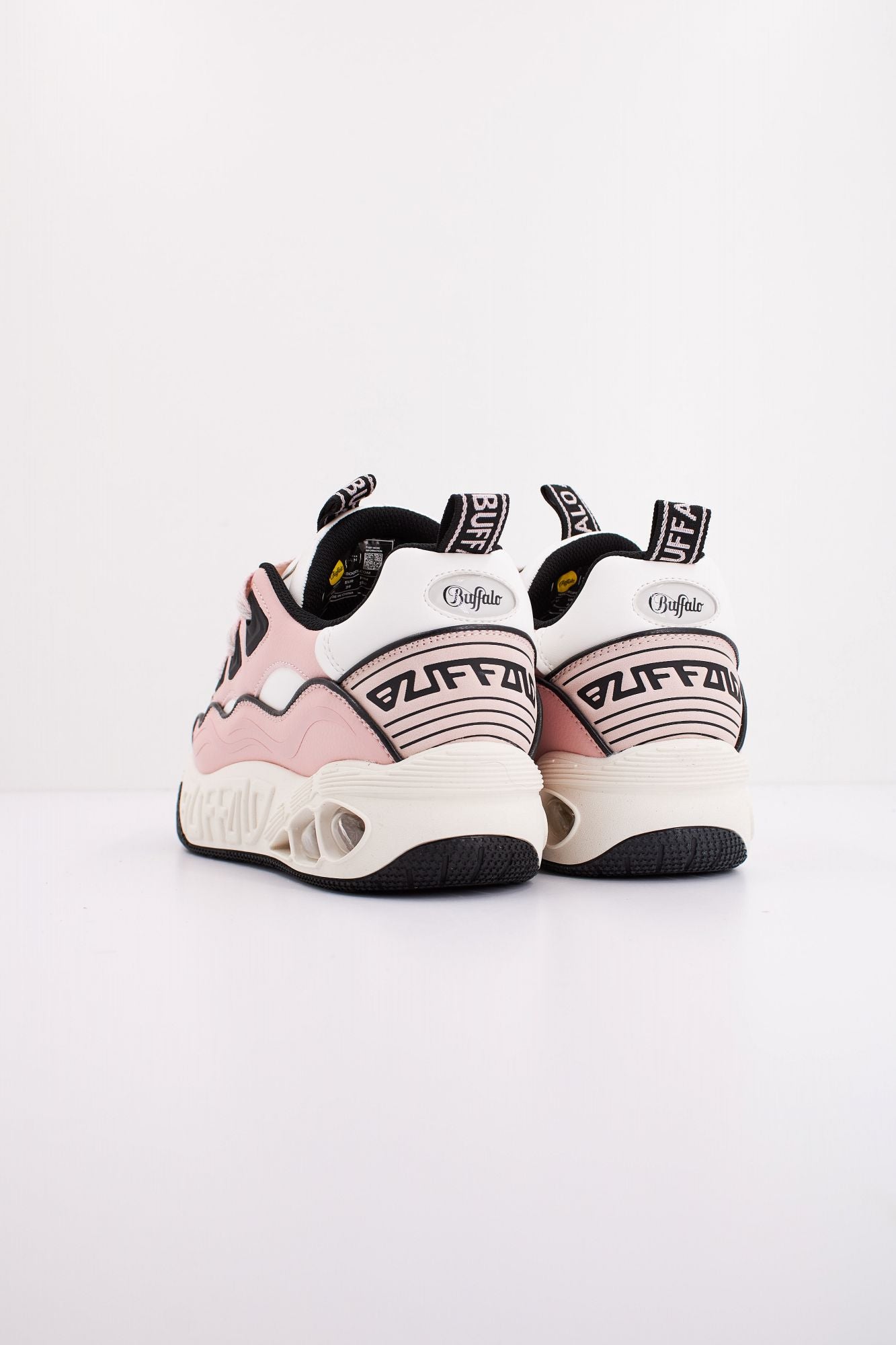 BUFFALO HERO SKATE en color ROSA (4)