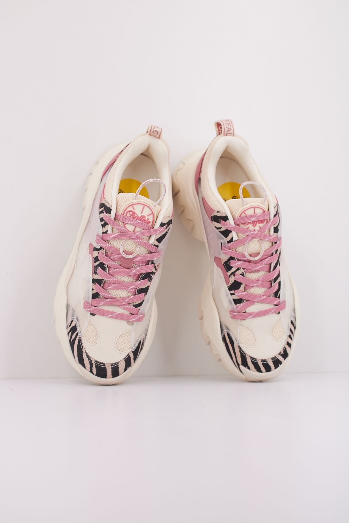 BUFFALO TRAIL ONE en color BEIS (3)