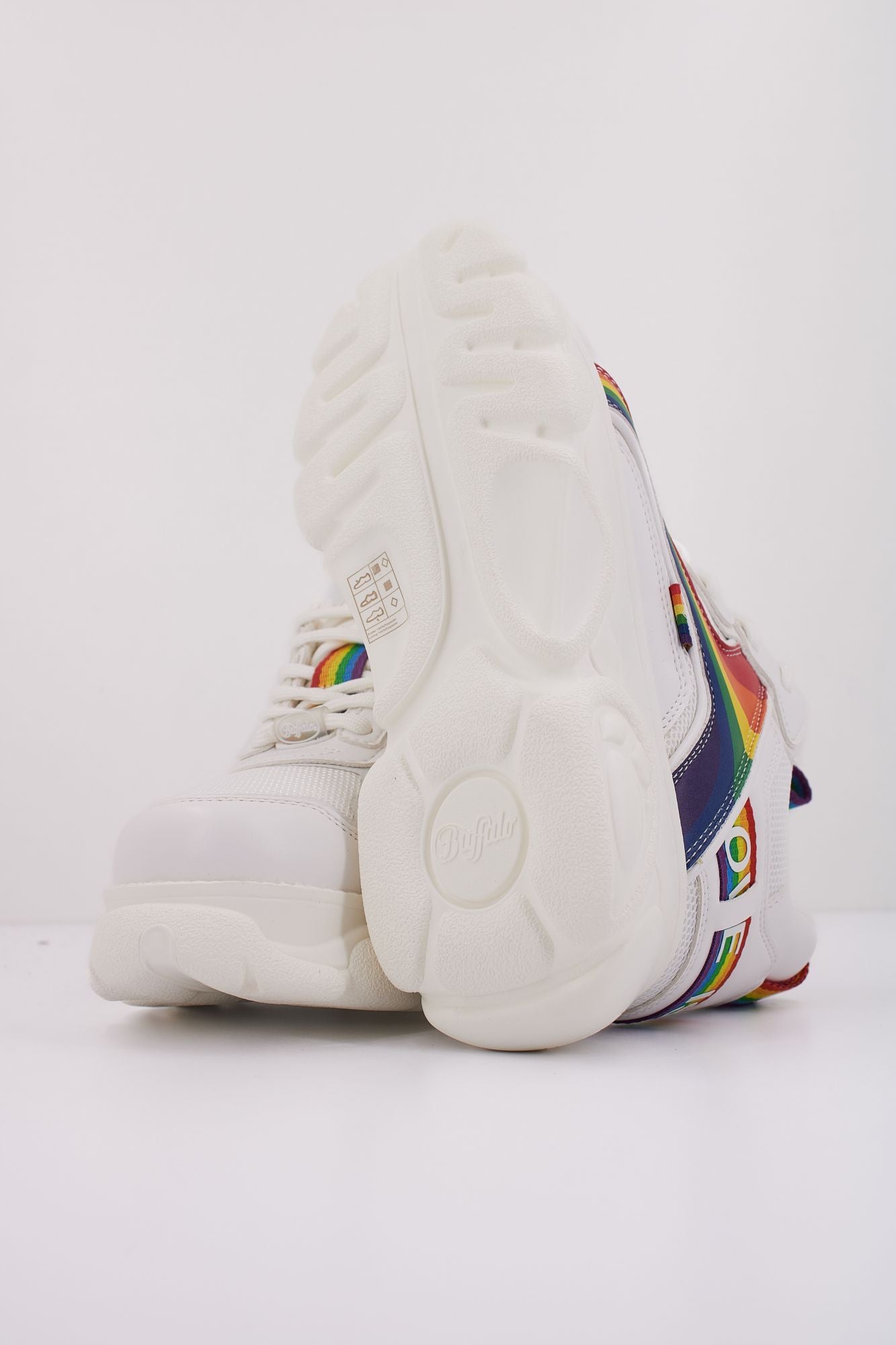 BUFFALO CLD CHAI en color BLANCO (5)